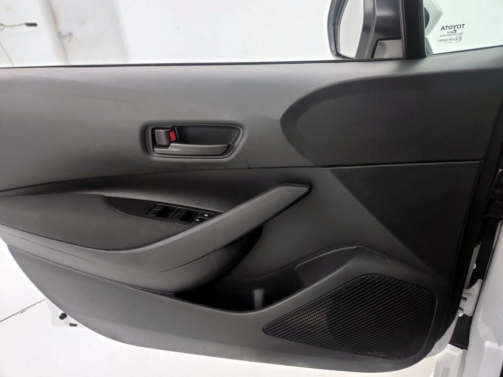 Thumbnail: 2025 Toyota Corolla - 12