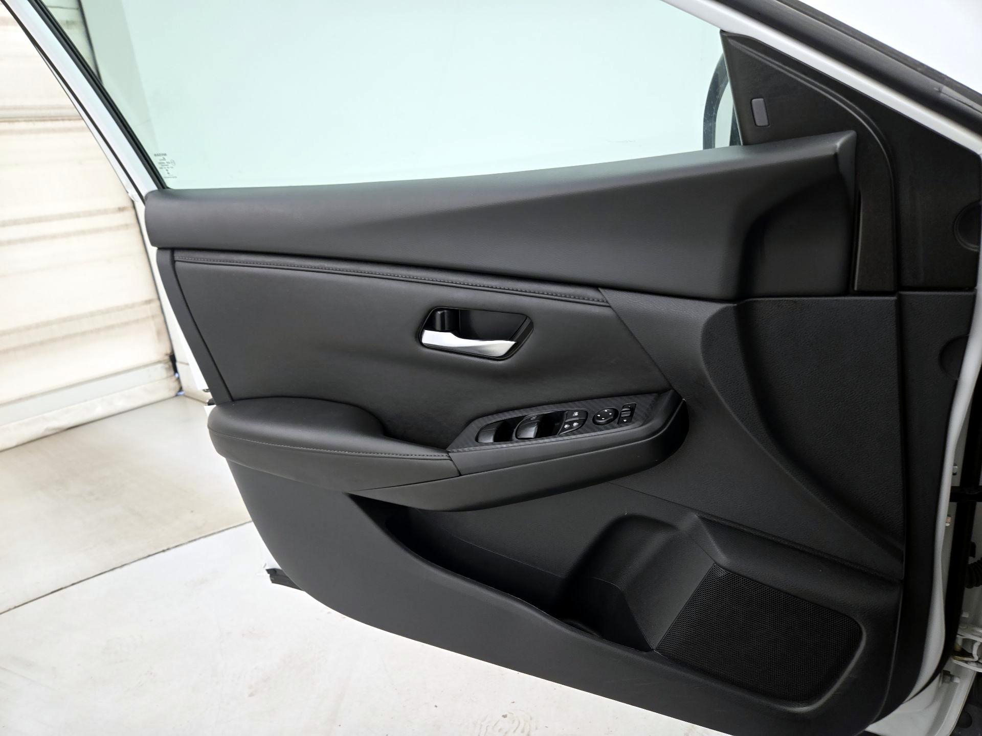Thumbnail: 2024 Nissan Sentra - 12
