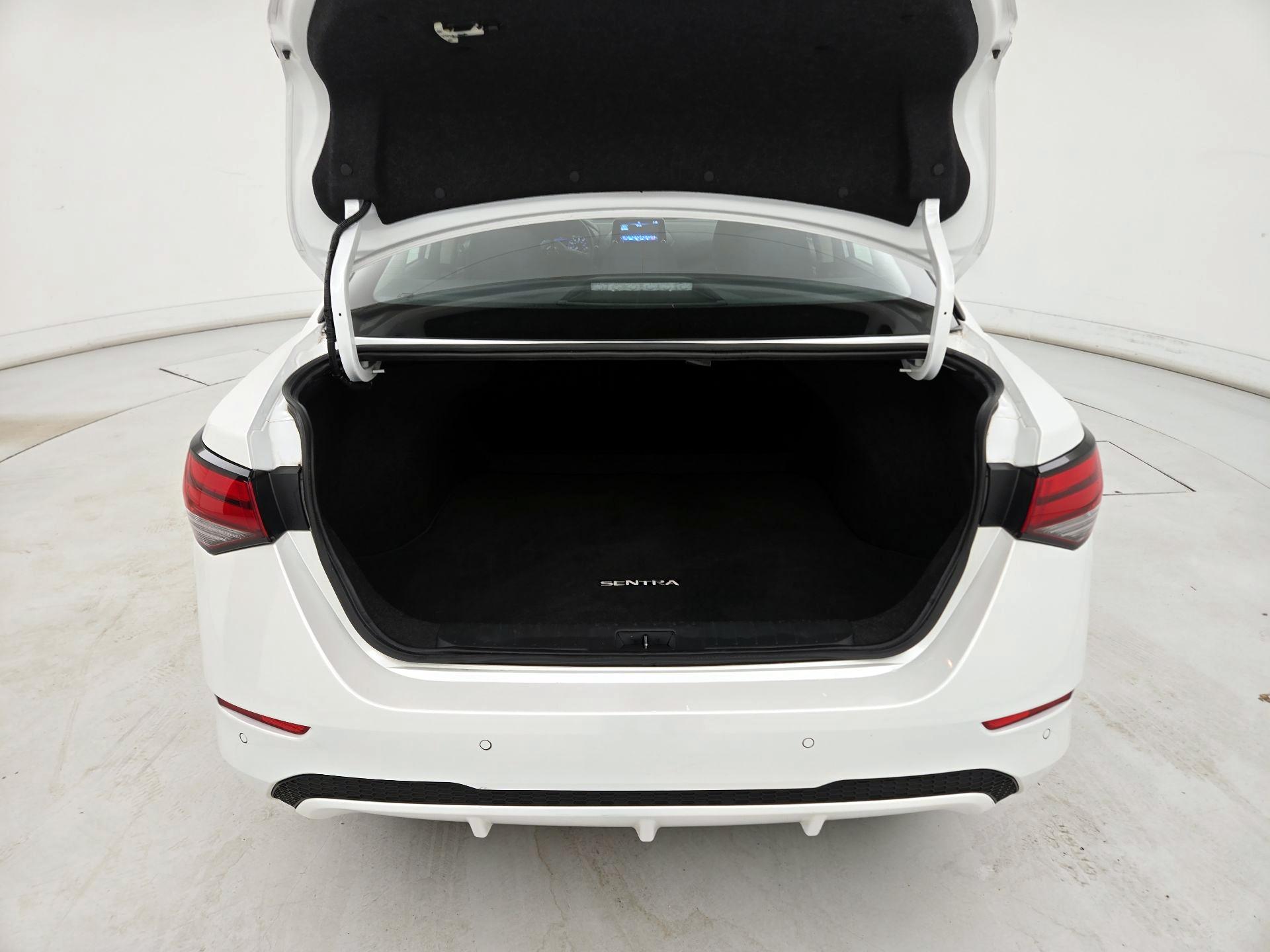 Thumbnail: 2024 Nissan Sentra - 20