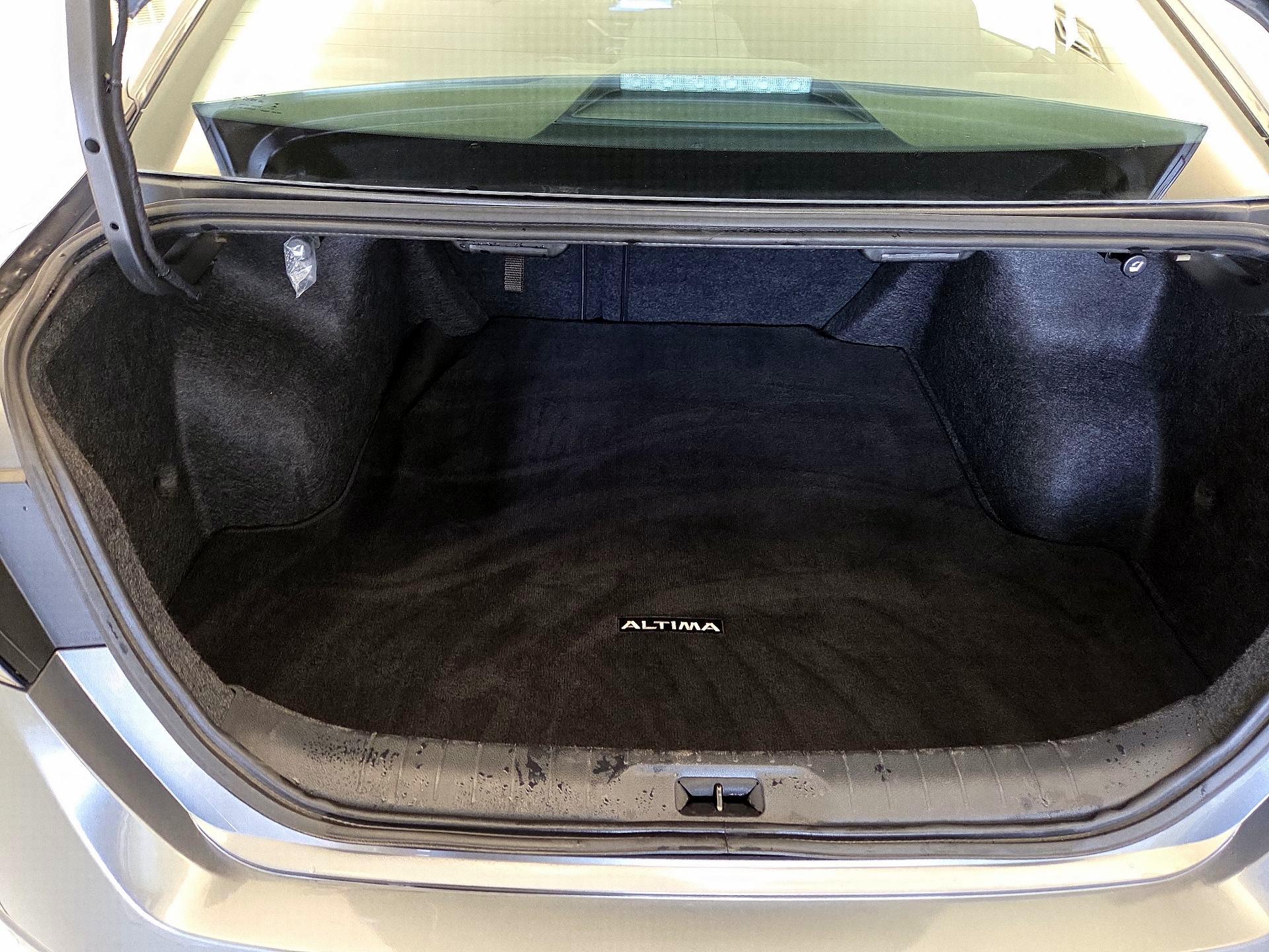 Thumbnail: 2025 Nissan Altima - 19