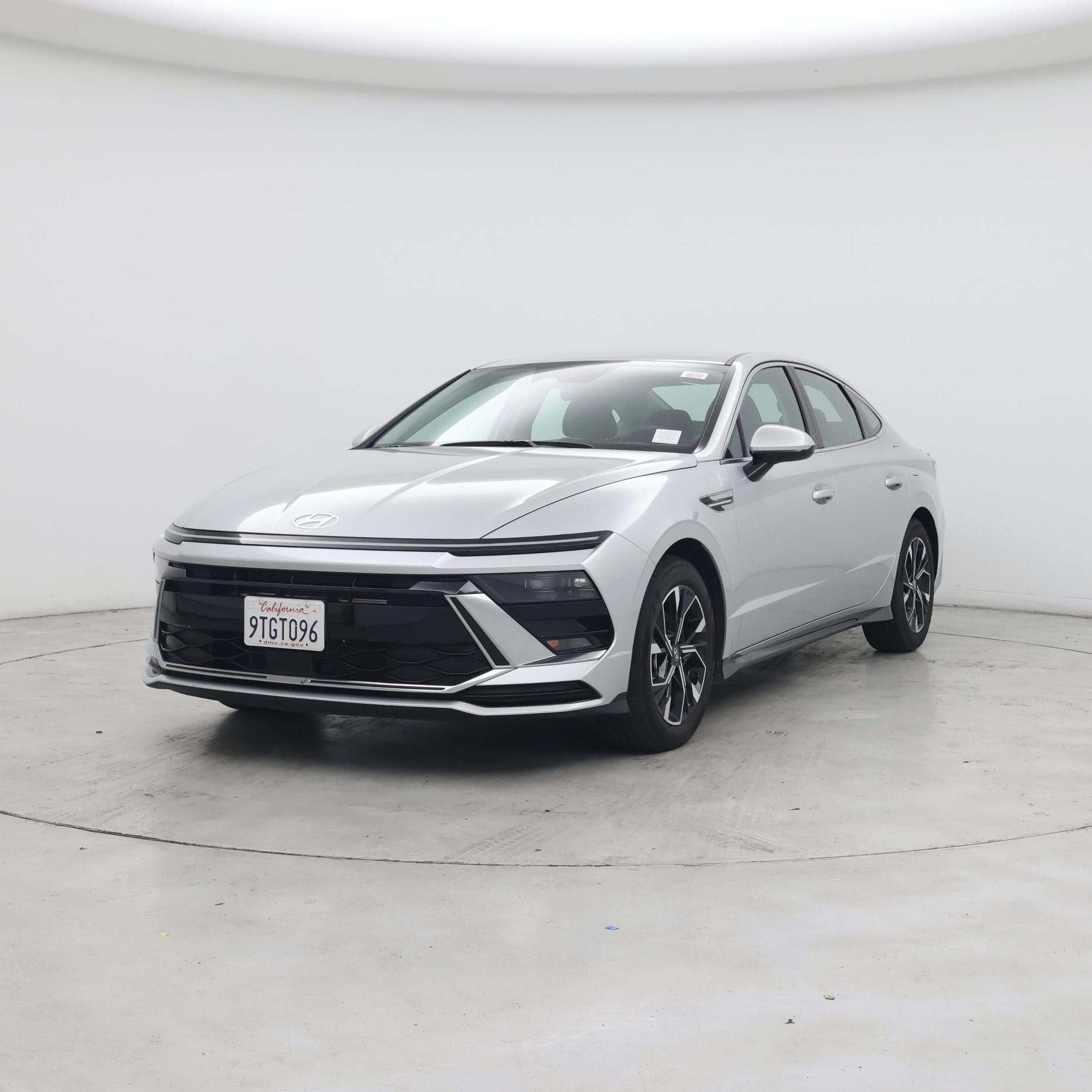 Thumbnail: 2025 Hyundai Sonata - 4