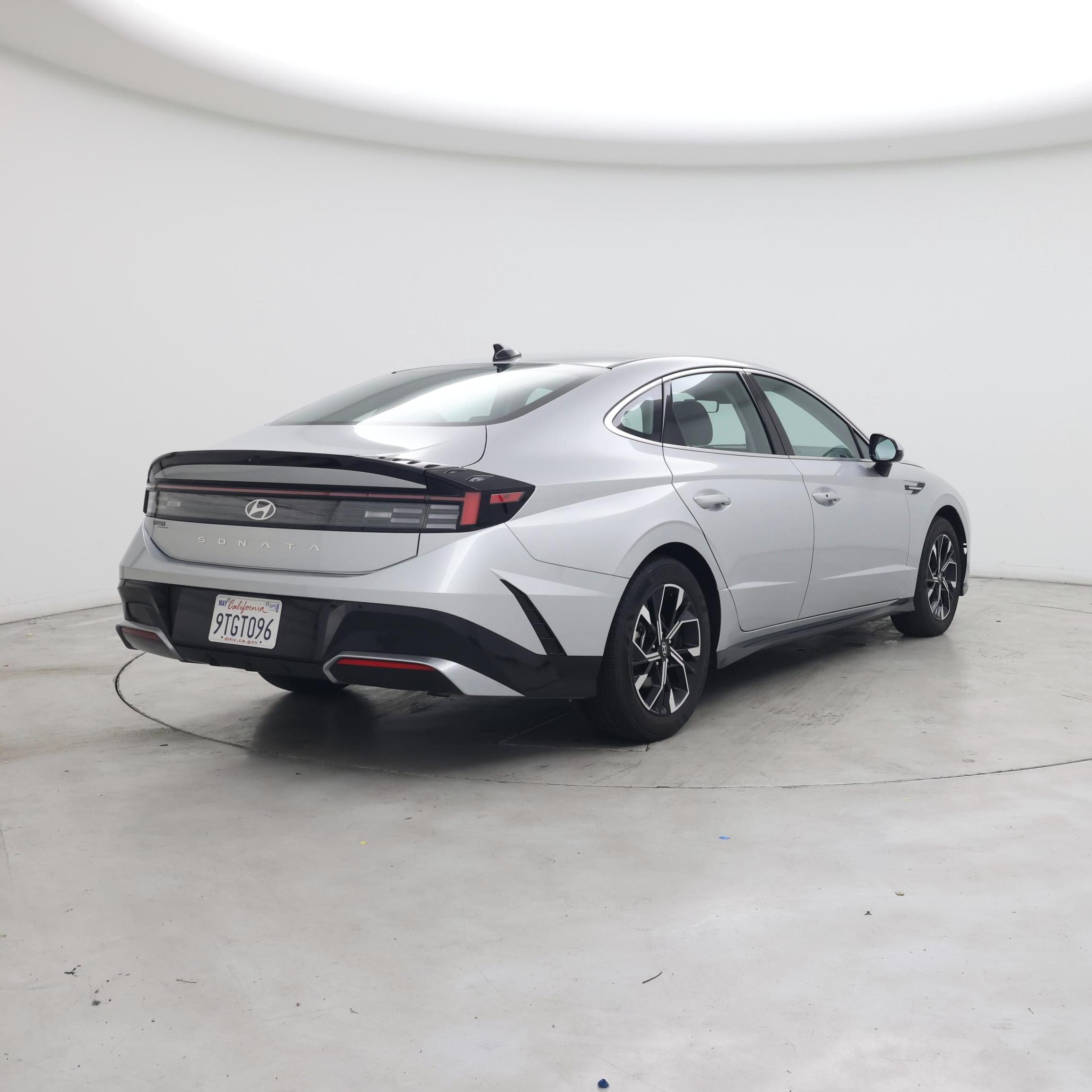 Thumbnail: 2025 Hyundai Sonata - 8