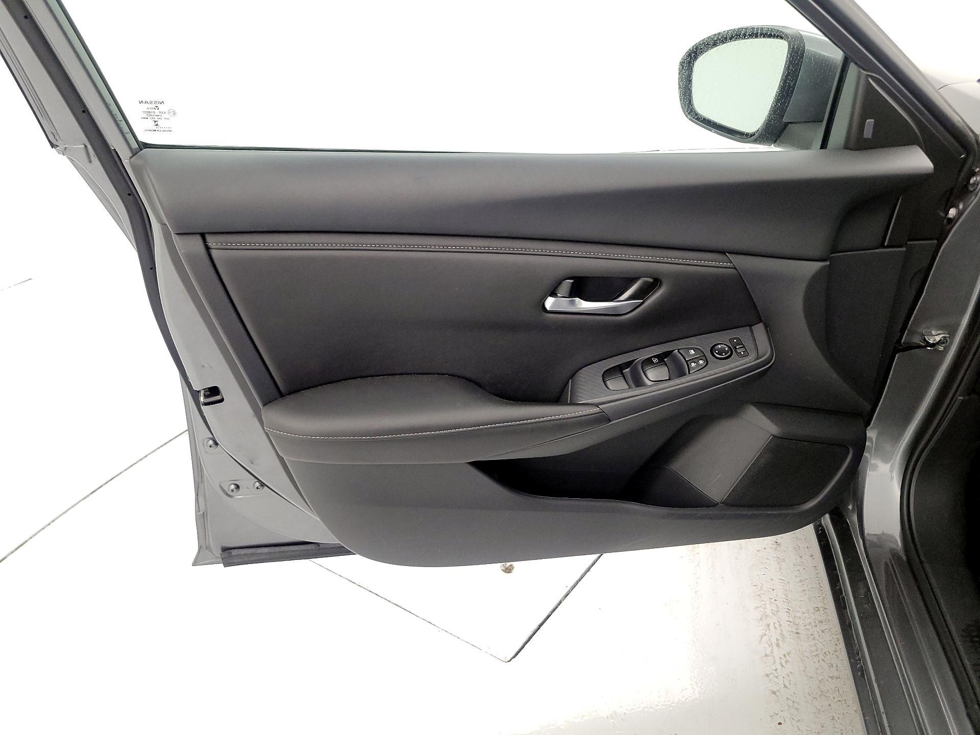 Thumbnail: 2025 Nissan Sentra - 12