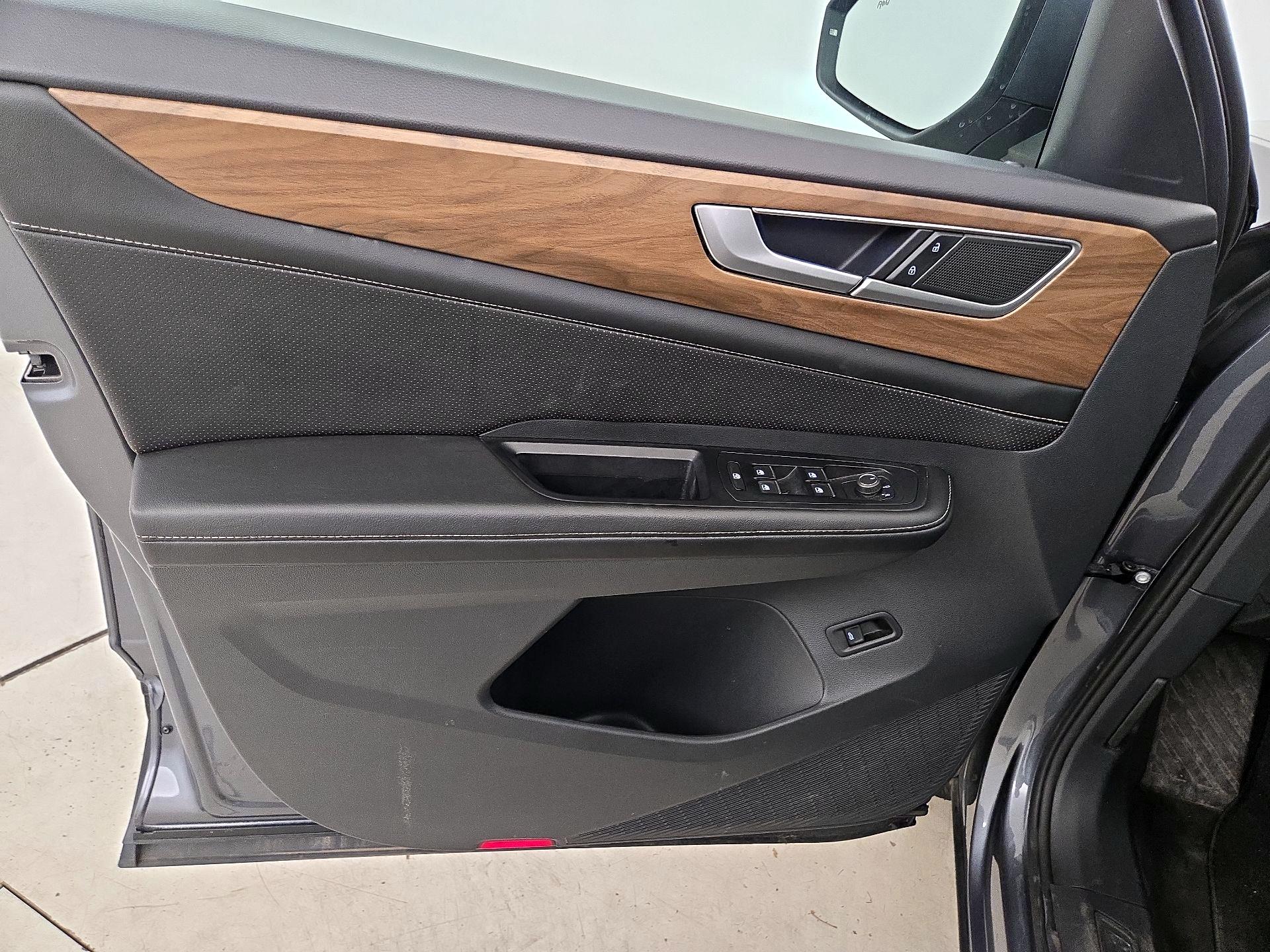 Thumbnail: 2024 Volkswagen Atlas - 12