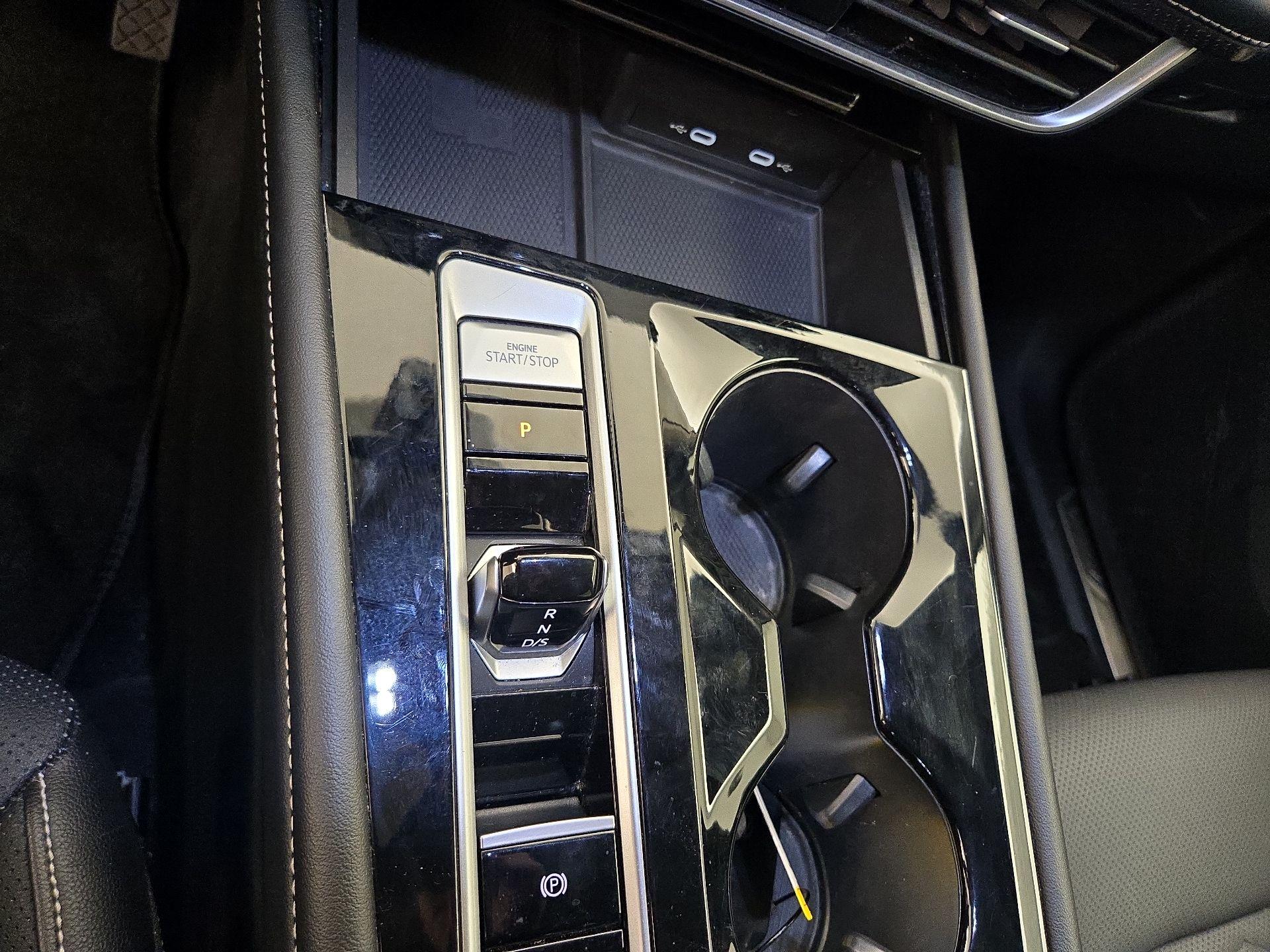 Thumbnail: 2024 Volkswagen Atlas - 17