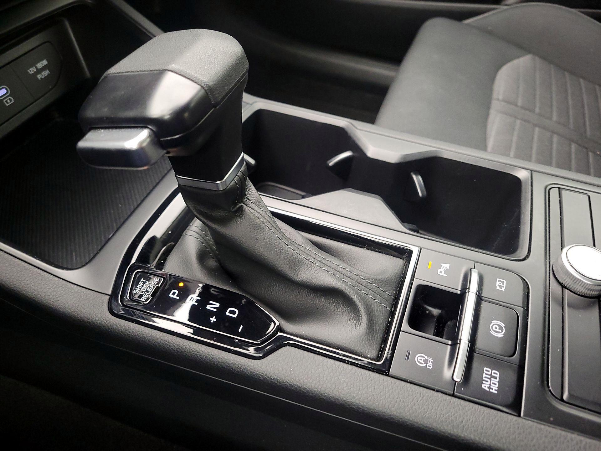 Thumbnail: 2025 Kia K5 - 17