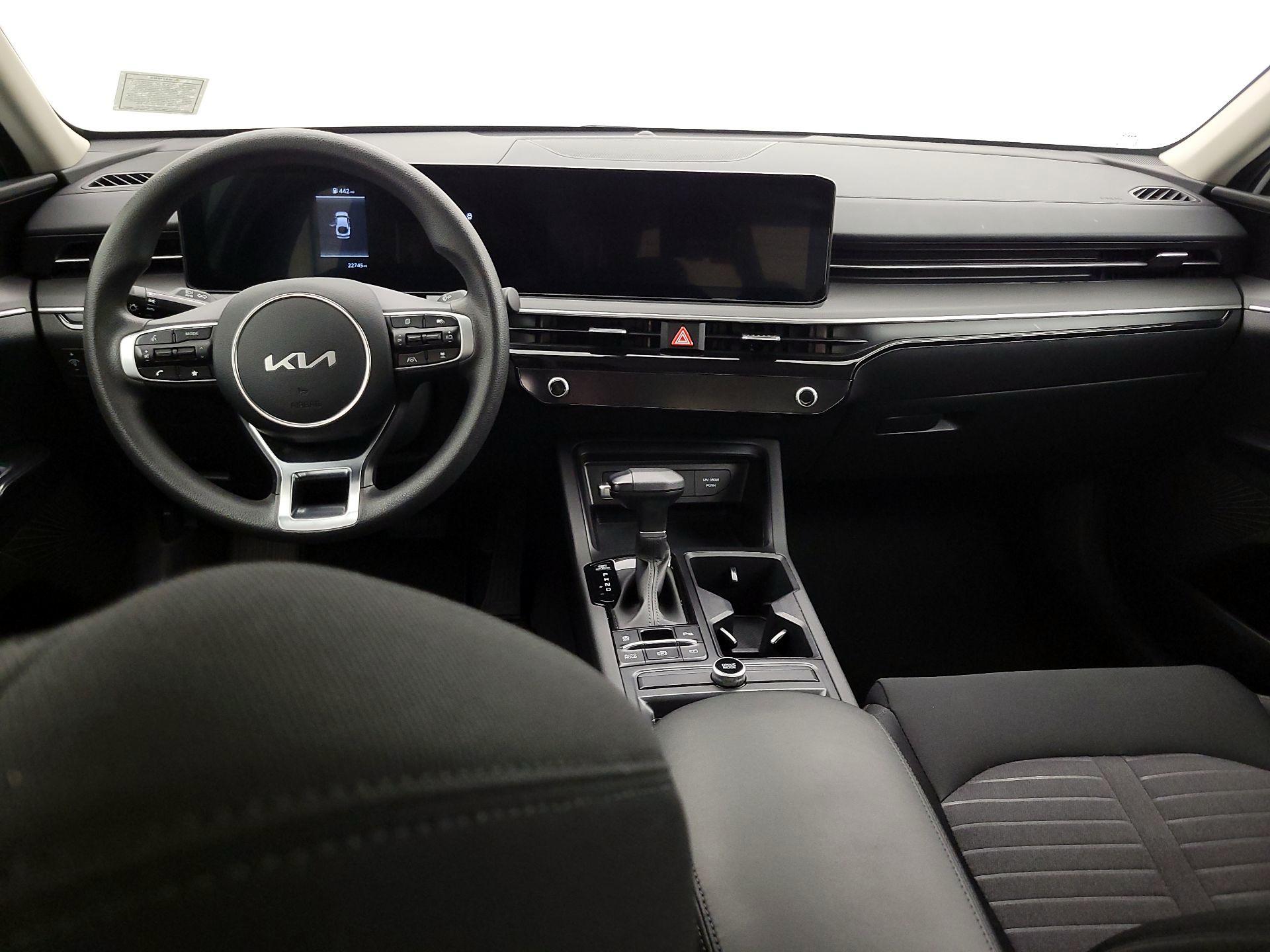 Thumbnail: 2025 Kia K5 - 9