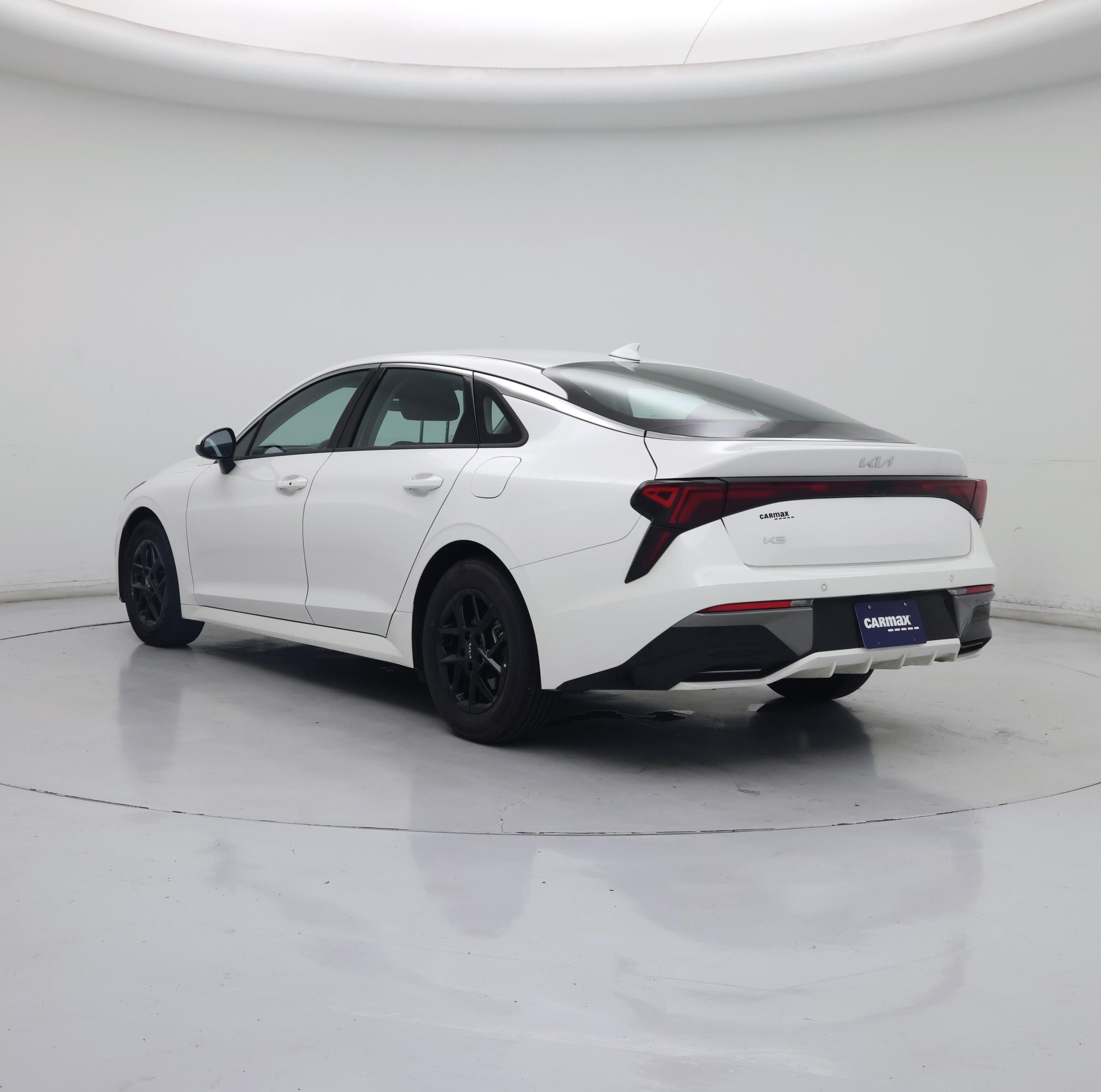 Thumbnail: 2025 Kia K5 - 2