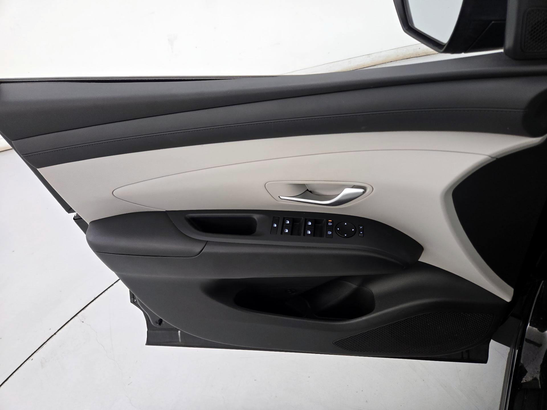 Thumbnail: 2025 Hyundai Tucson - 12