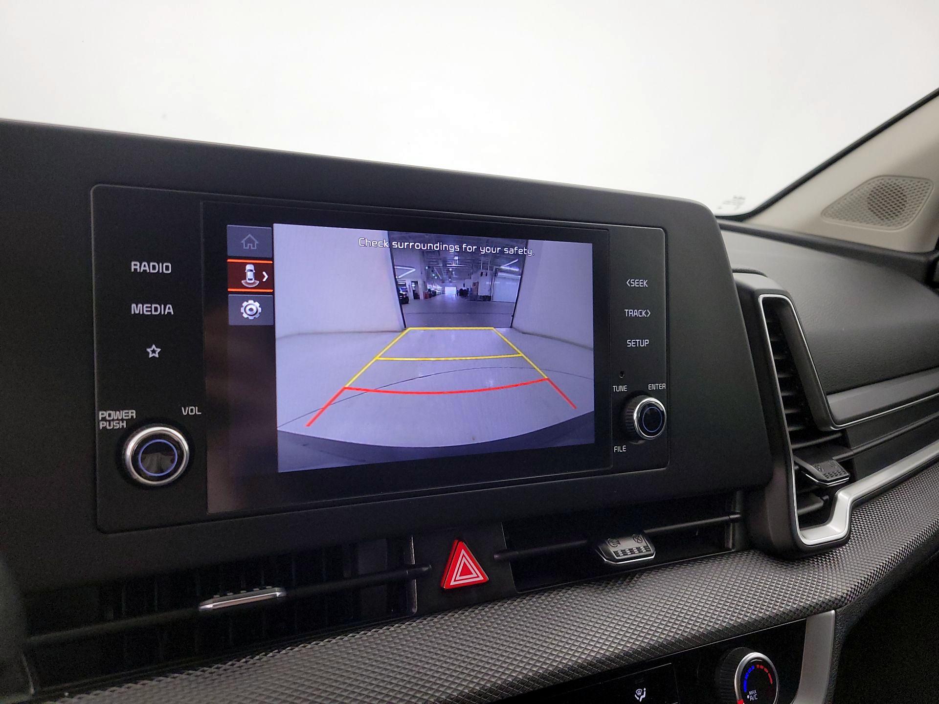 Thumbnail: 2025 Kia Sportage - 14