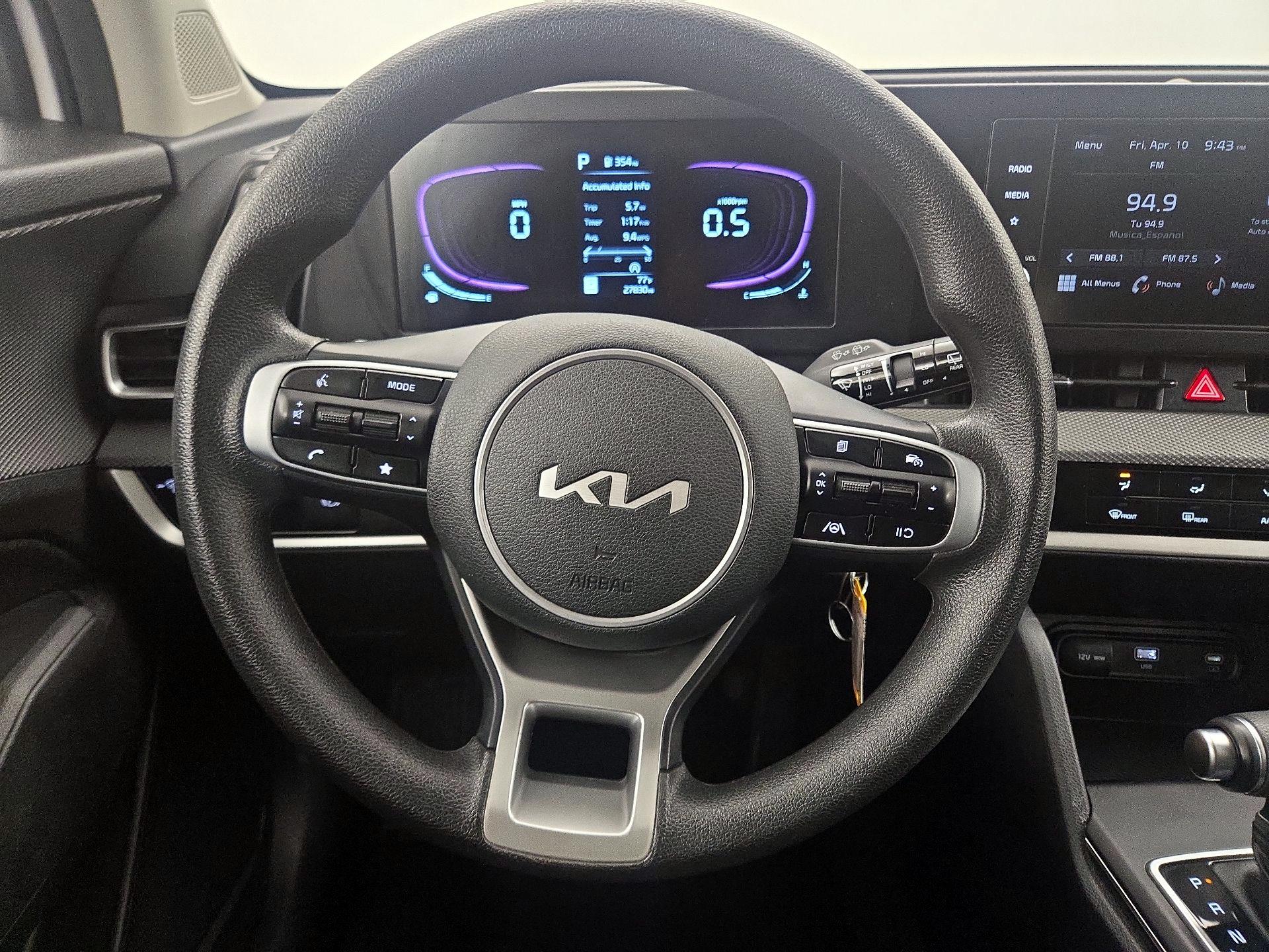 Thumbnail: 2025 Kia Sportage - 10