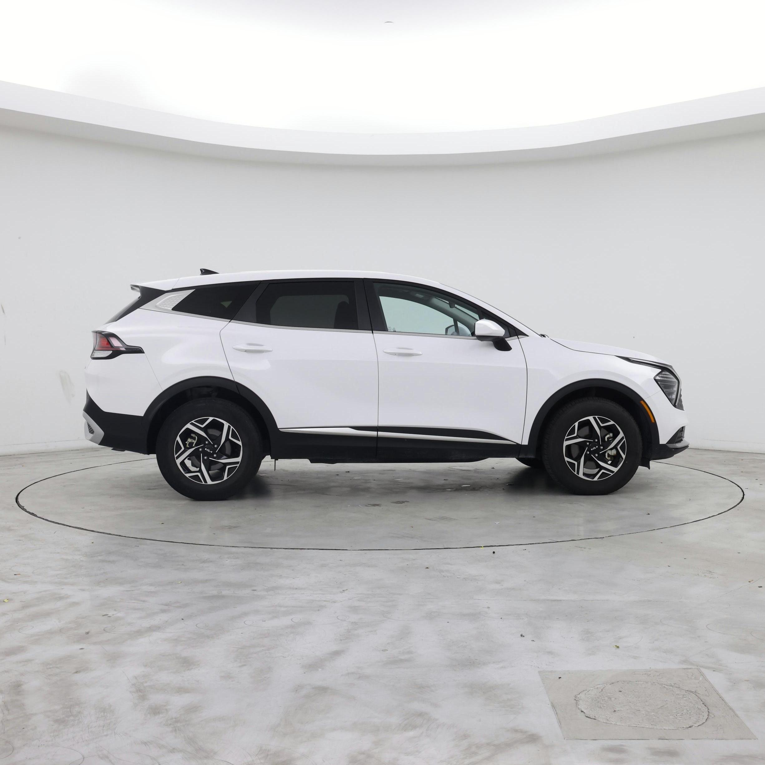 Thumbnail: 2025 Kia Sportage - 7