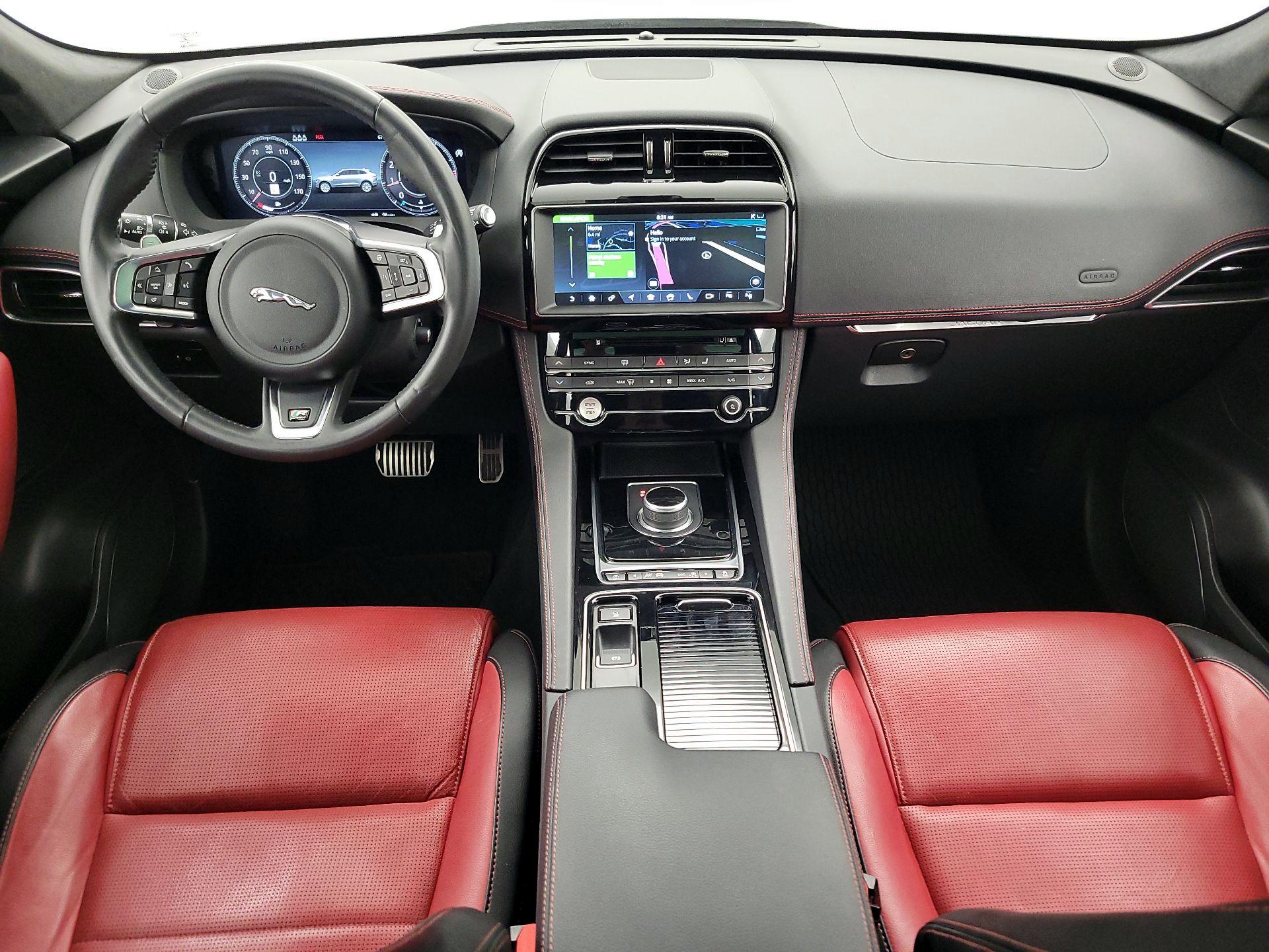 Thumbnail: 2020 Jaguar F-Pace - 9