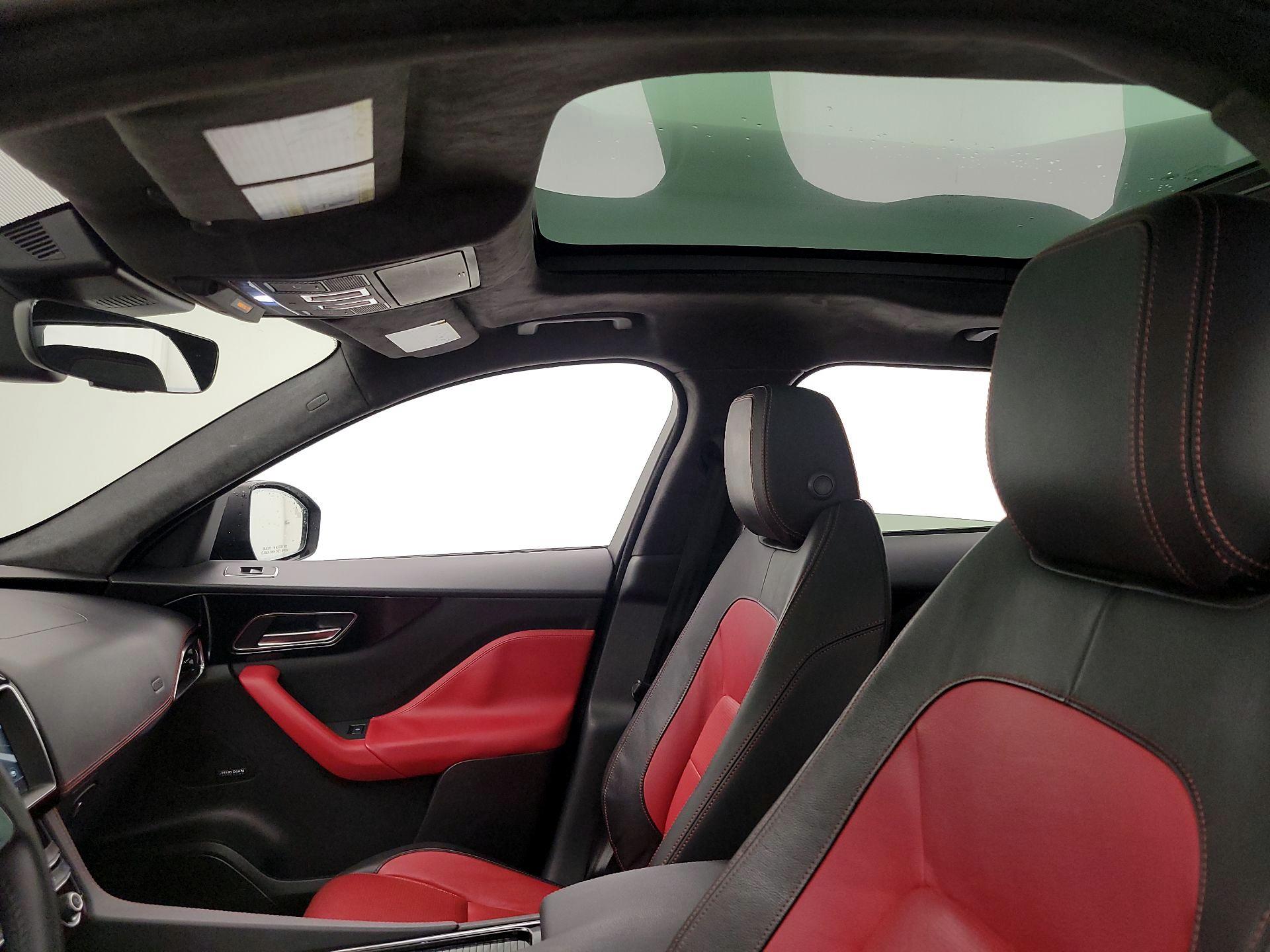 Thumbnail: 2020 Jaguar F-Pace - 19