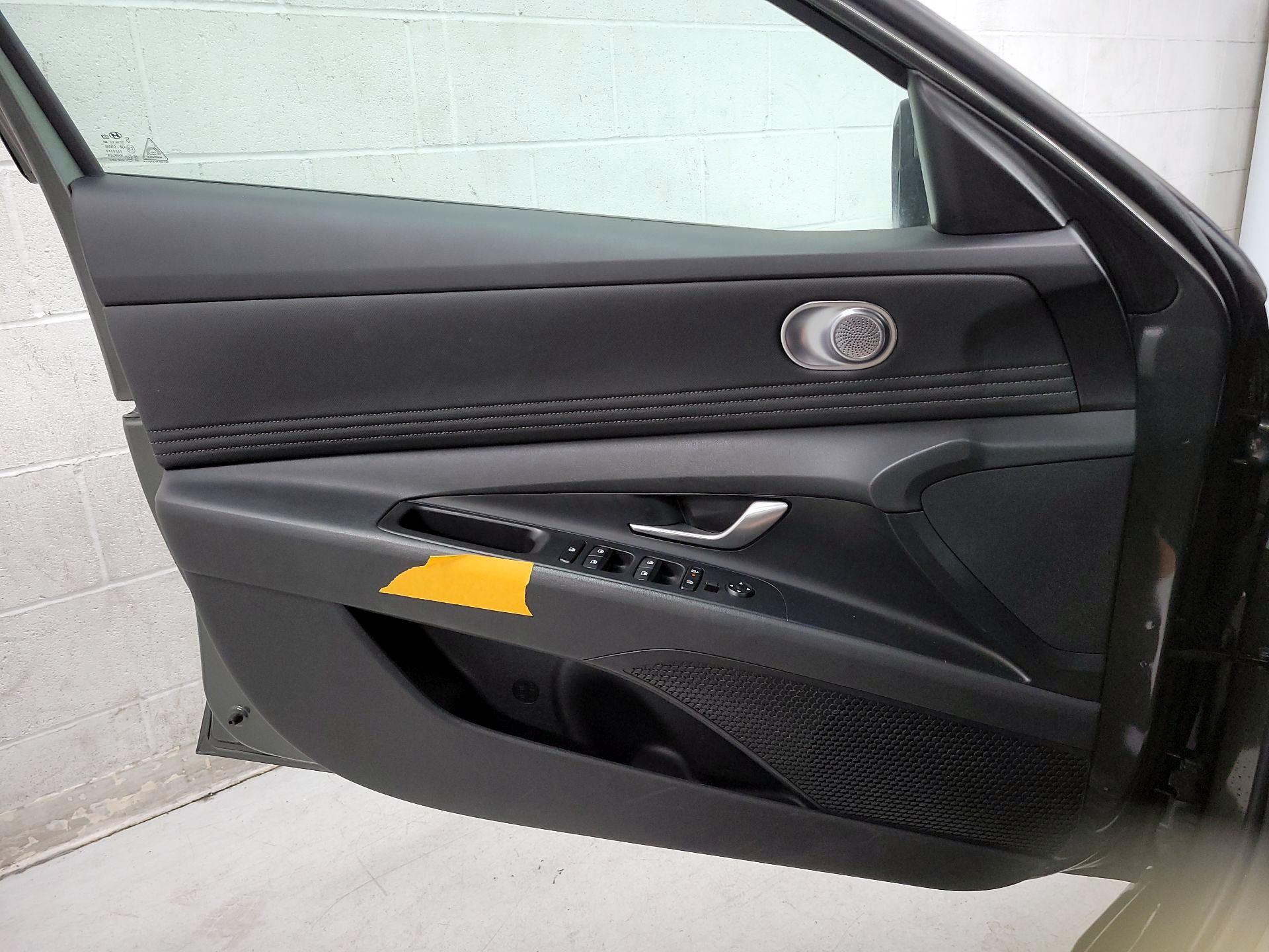 Thumbnail: 2025 Hyundai Elantra - 12