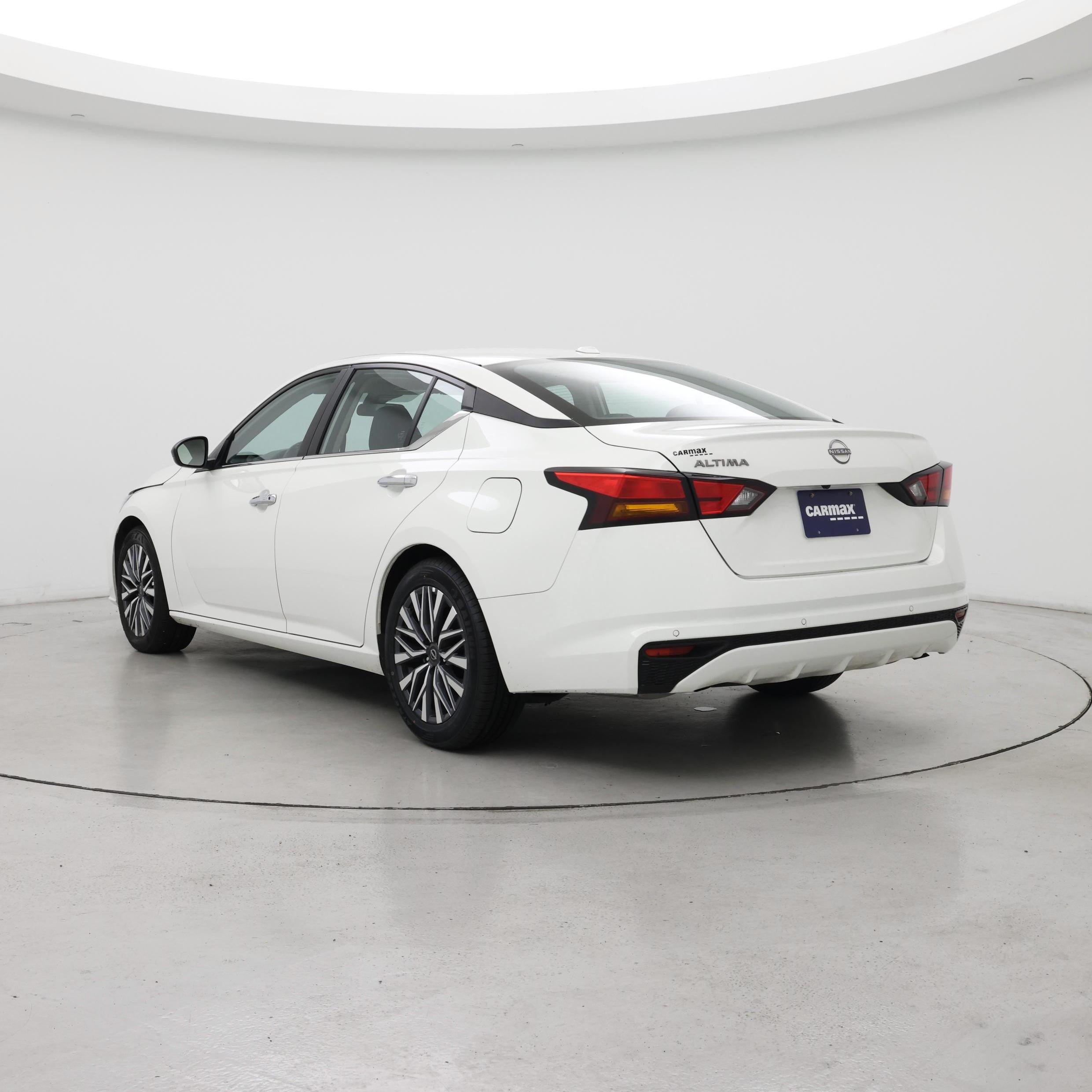 Thumbnail: 2025 Nissan Altima - 2