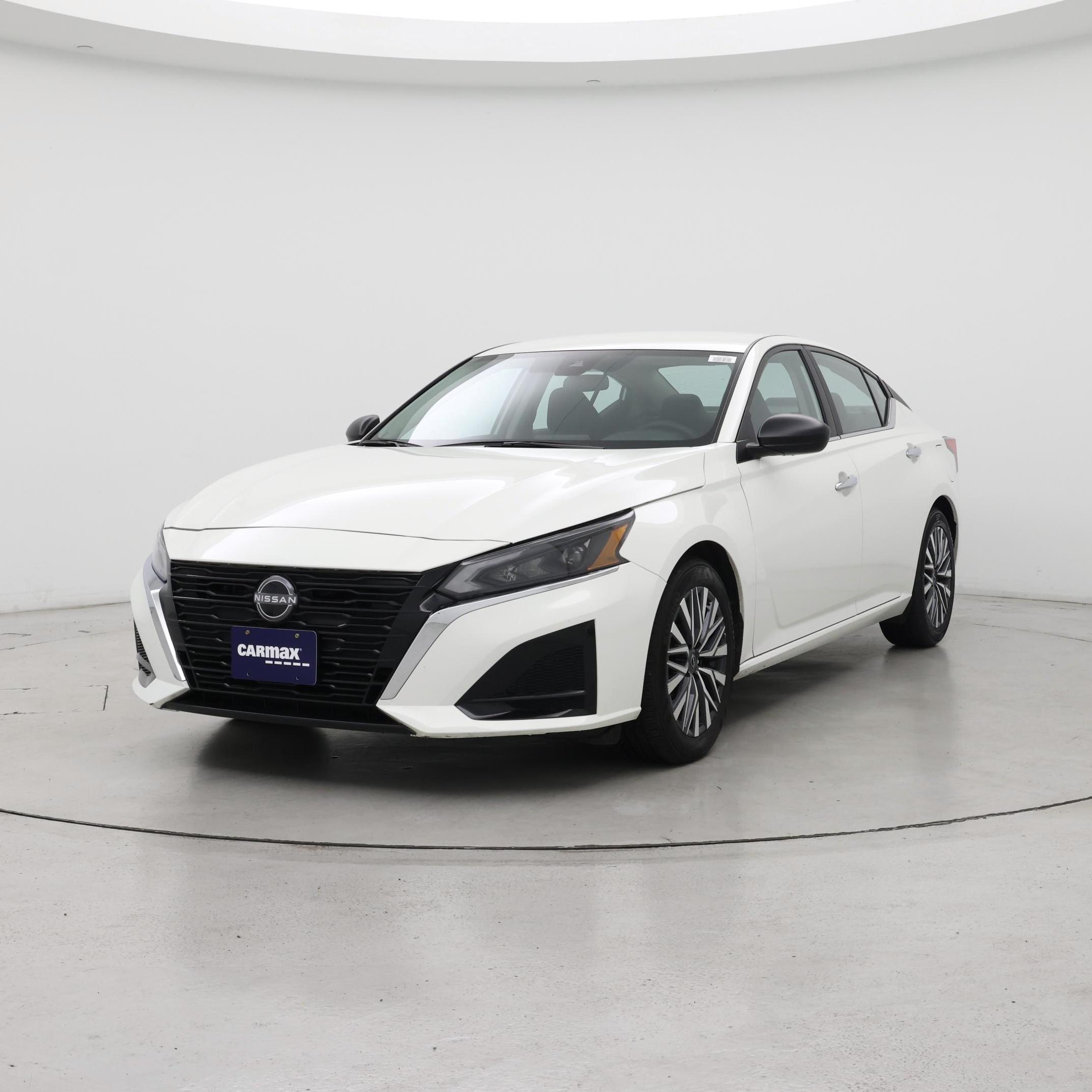 Thumbnail: 2025 Nissan Altima - 4