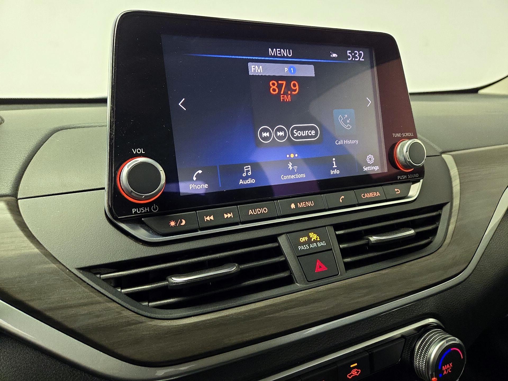 Thumbnail: 2025 Nissan Altima - 15