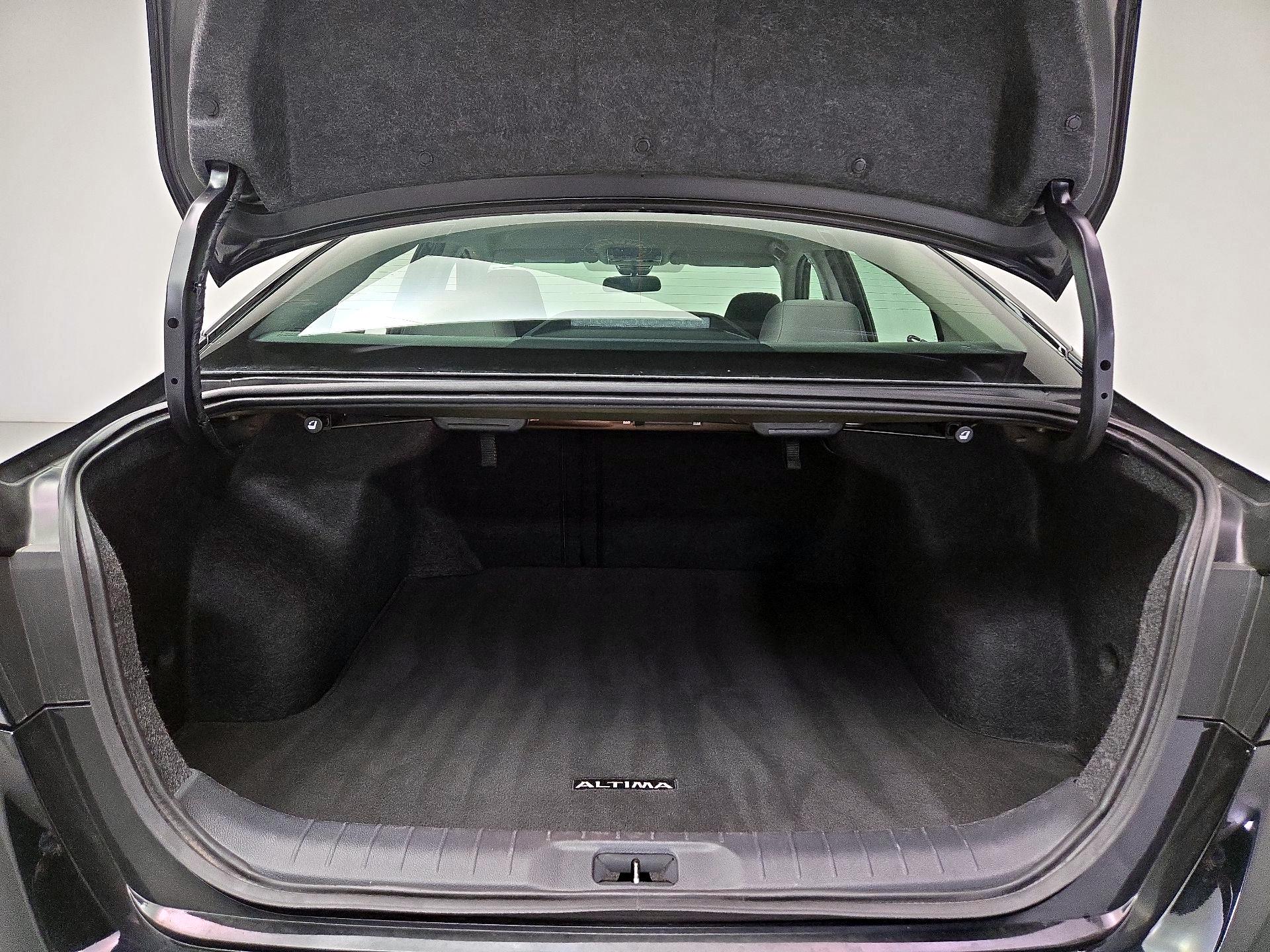 Thumbnail: 2025 Nissan Altima - 20