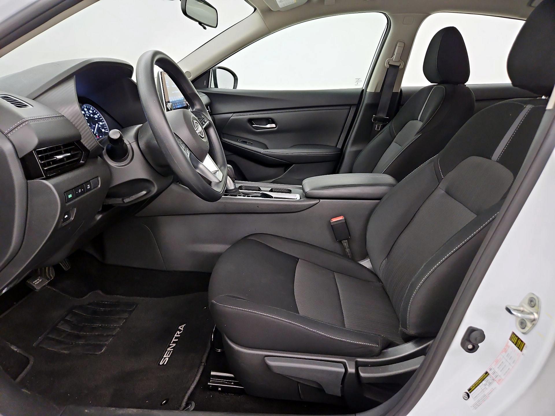 Thumbnail: 2025 Nissan Sentra - 11