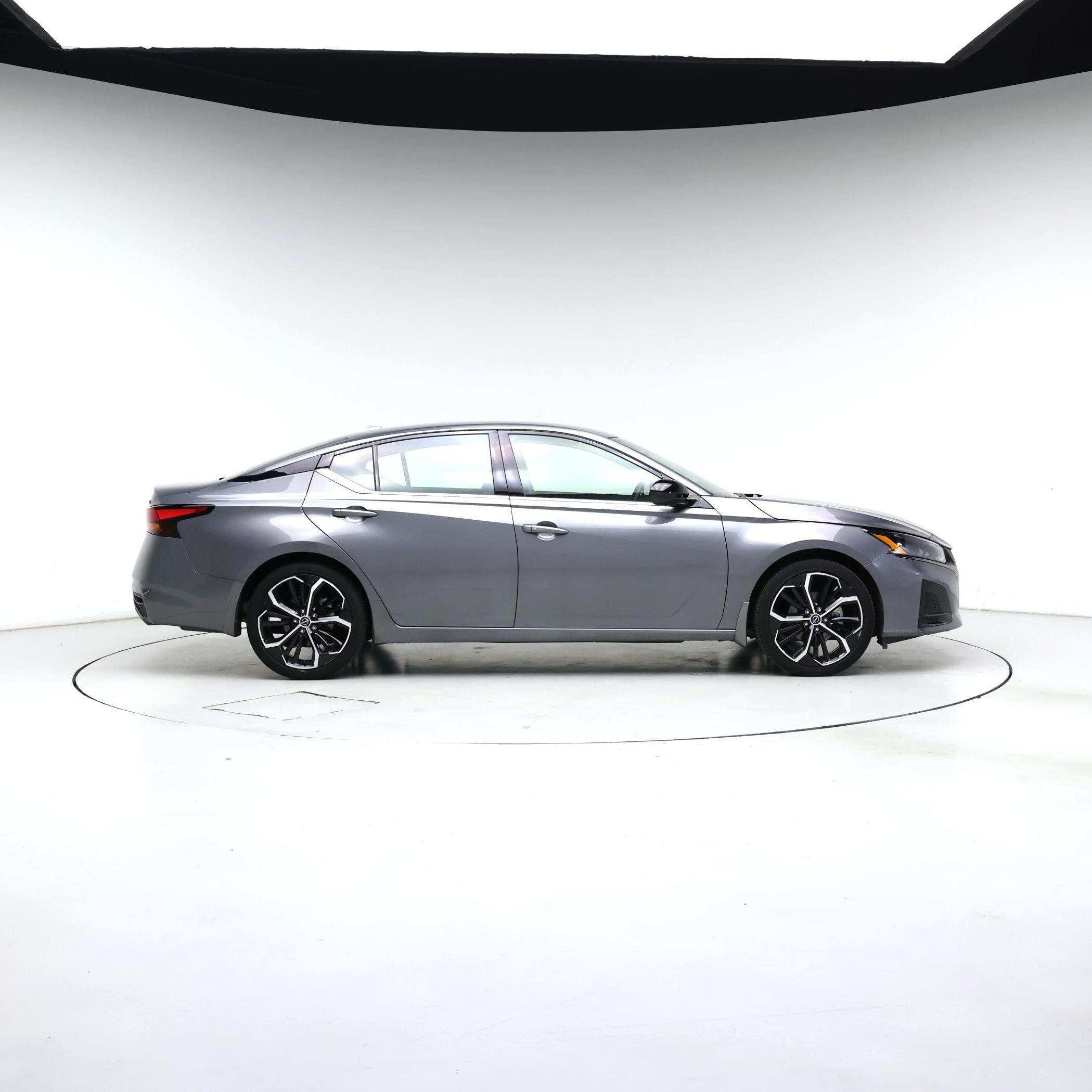 Thumbnail: 2025 Nissan Altima - 7