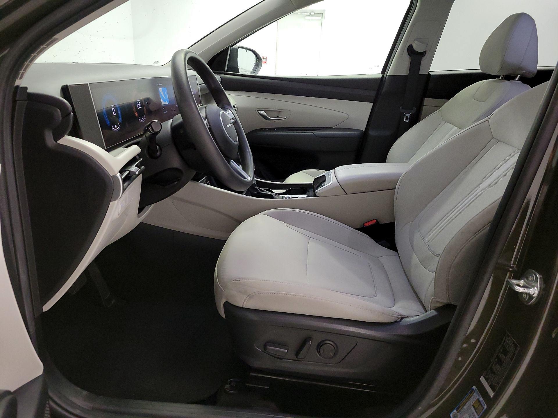Thumbnail: 2025 Hyundai Tucson - 11