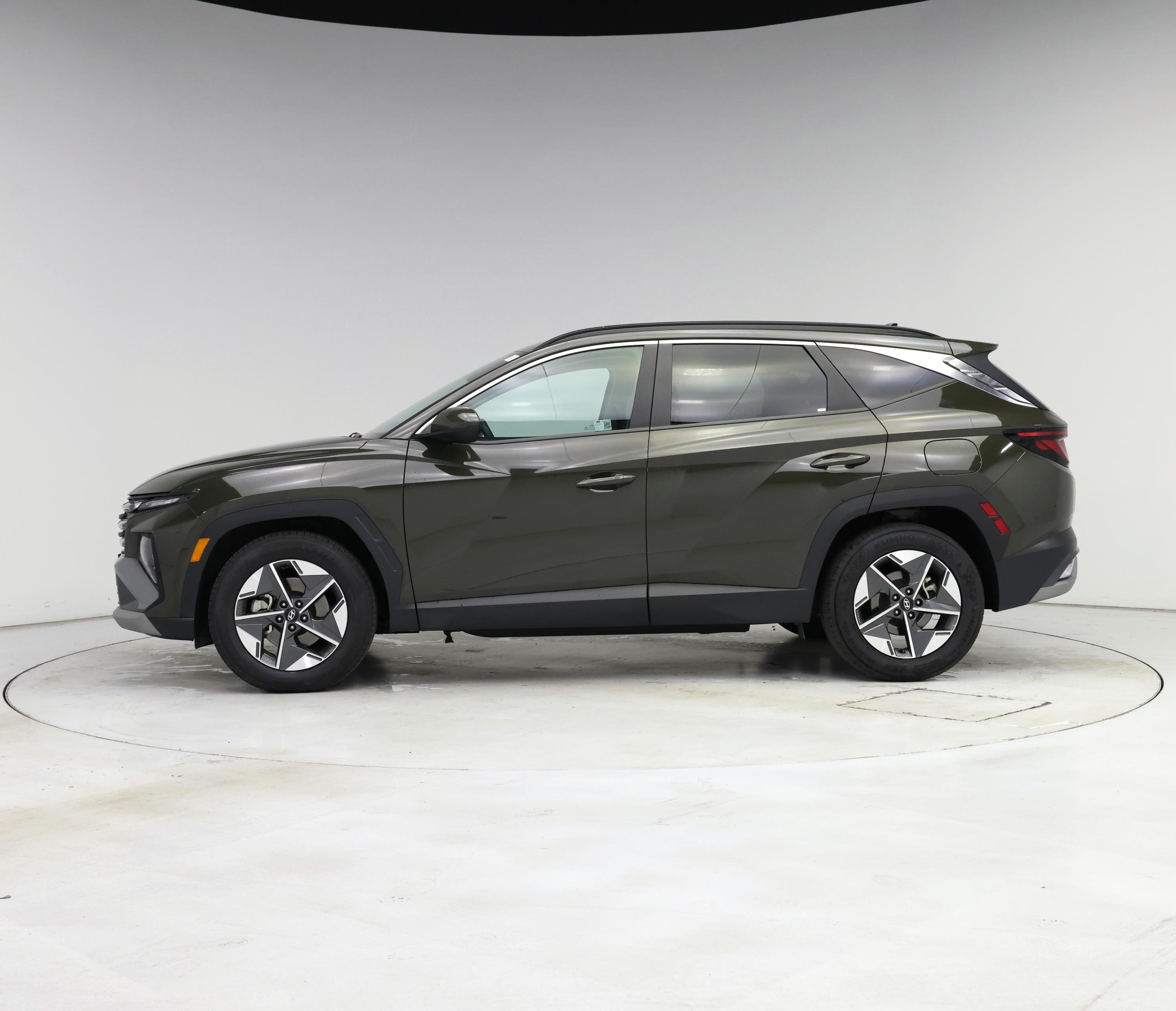 Thumbnail: 2025 Hyundai Tucson - 3