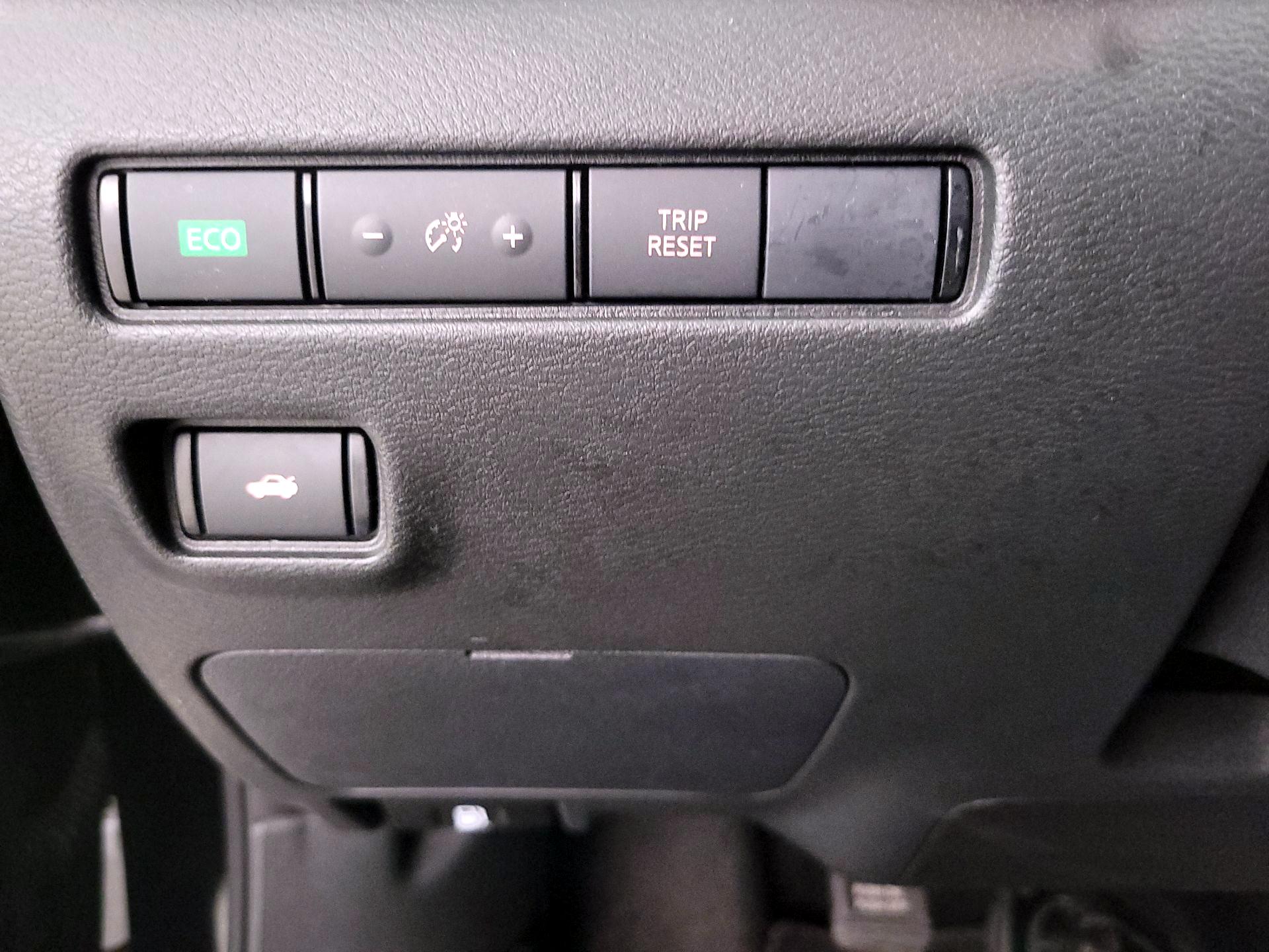 Thumbnail: 2025 Nissan Sentra - 13