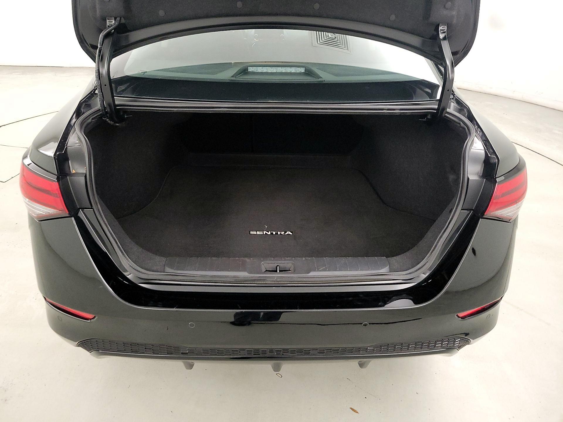 Thumbnail: 2025 Nissan Sentra - 20