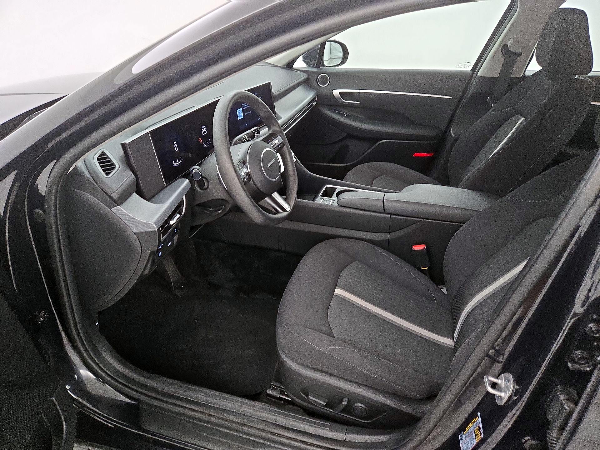 Thumbnail: 2025 Hyundai Sonata - 11