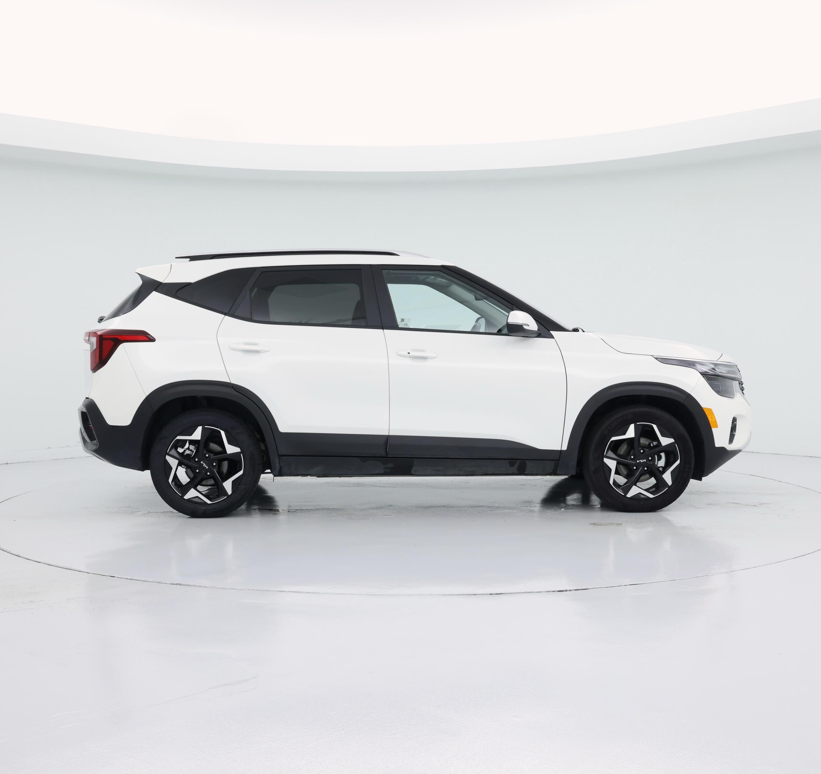 Thumbnail: 2025 Kia Seltos - 7