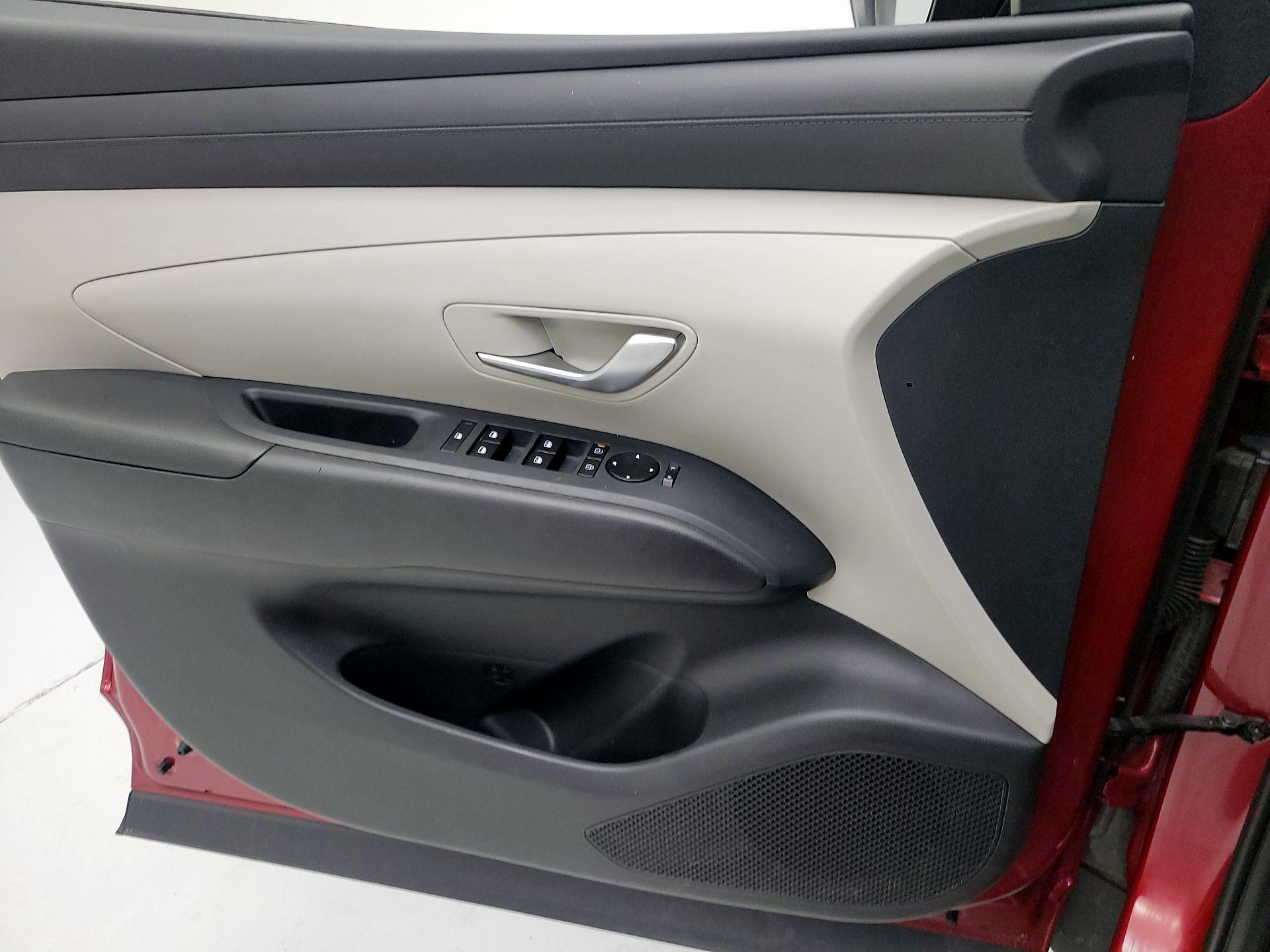 Thumbnail: 2025 Hyundai Tucson - 10