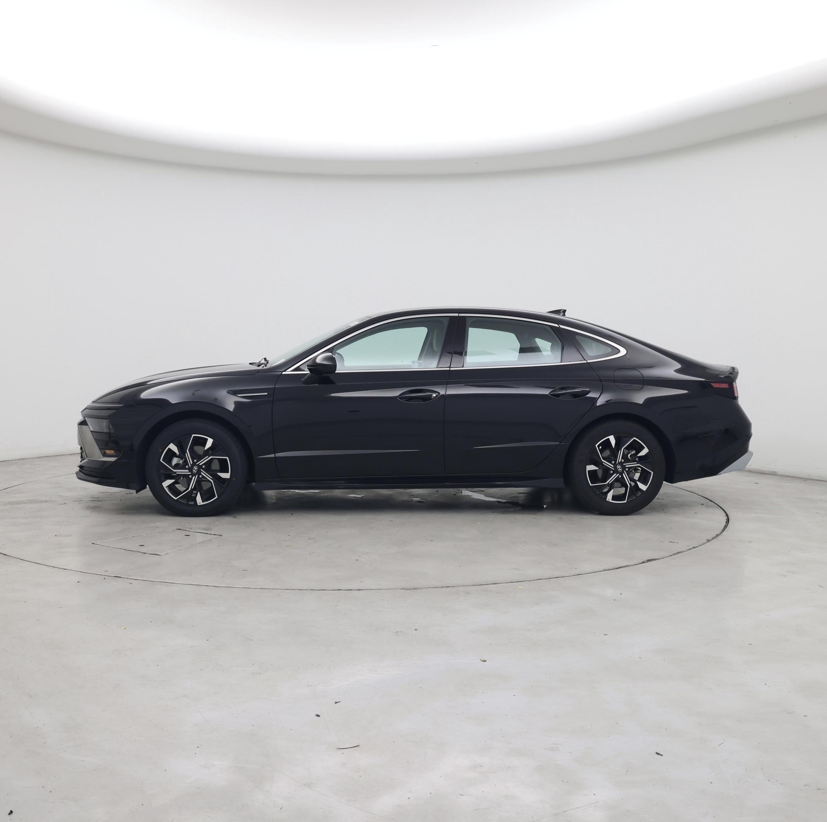 Thumbnail: 2025 Hyundai Sonata - 3