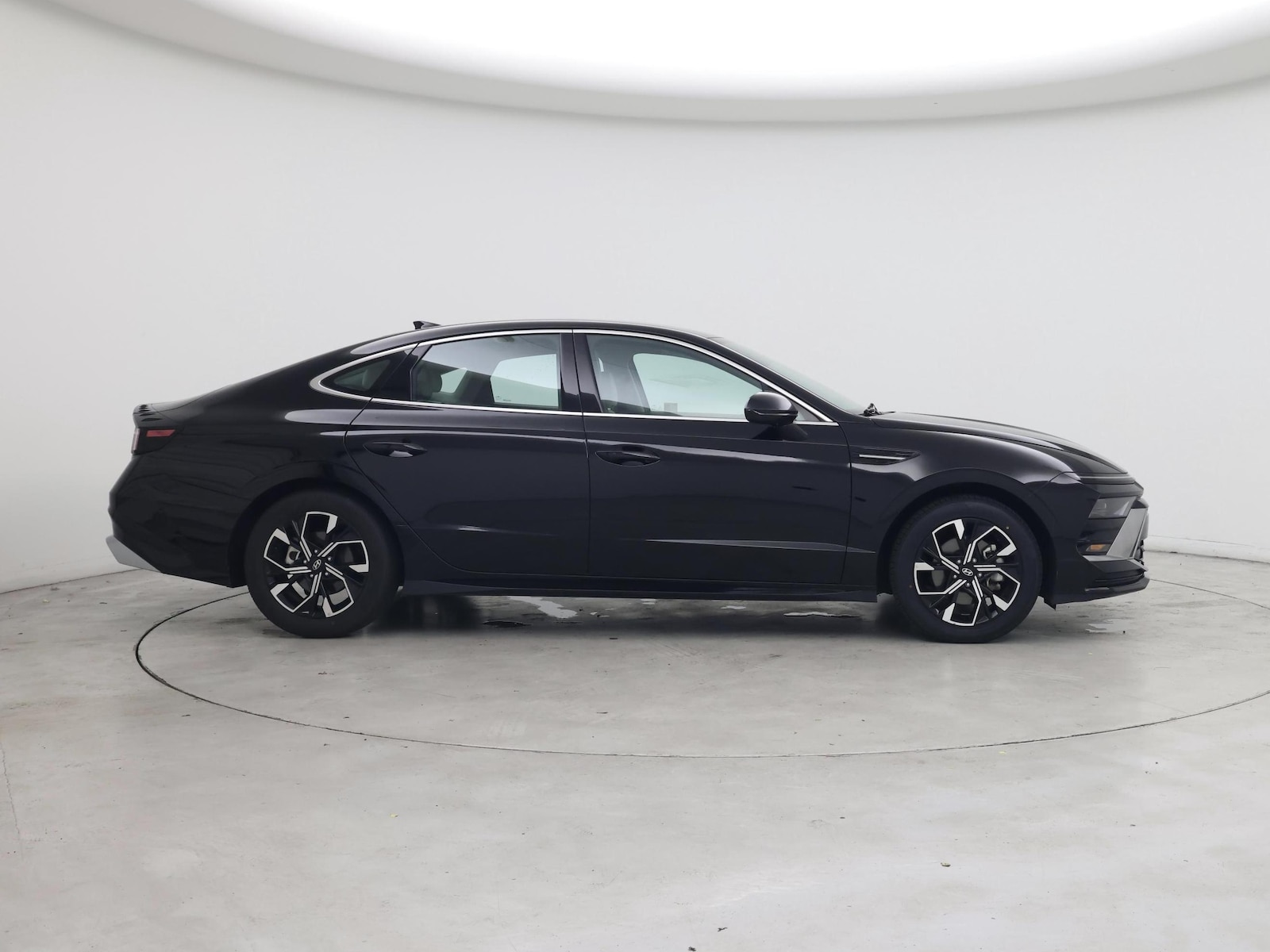2025 Hyundai Sonata SEL - Photo 8