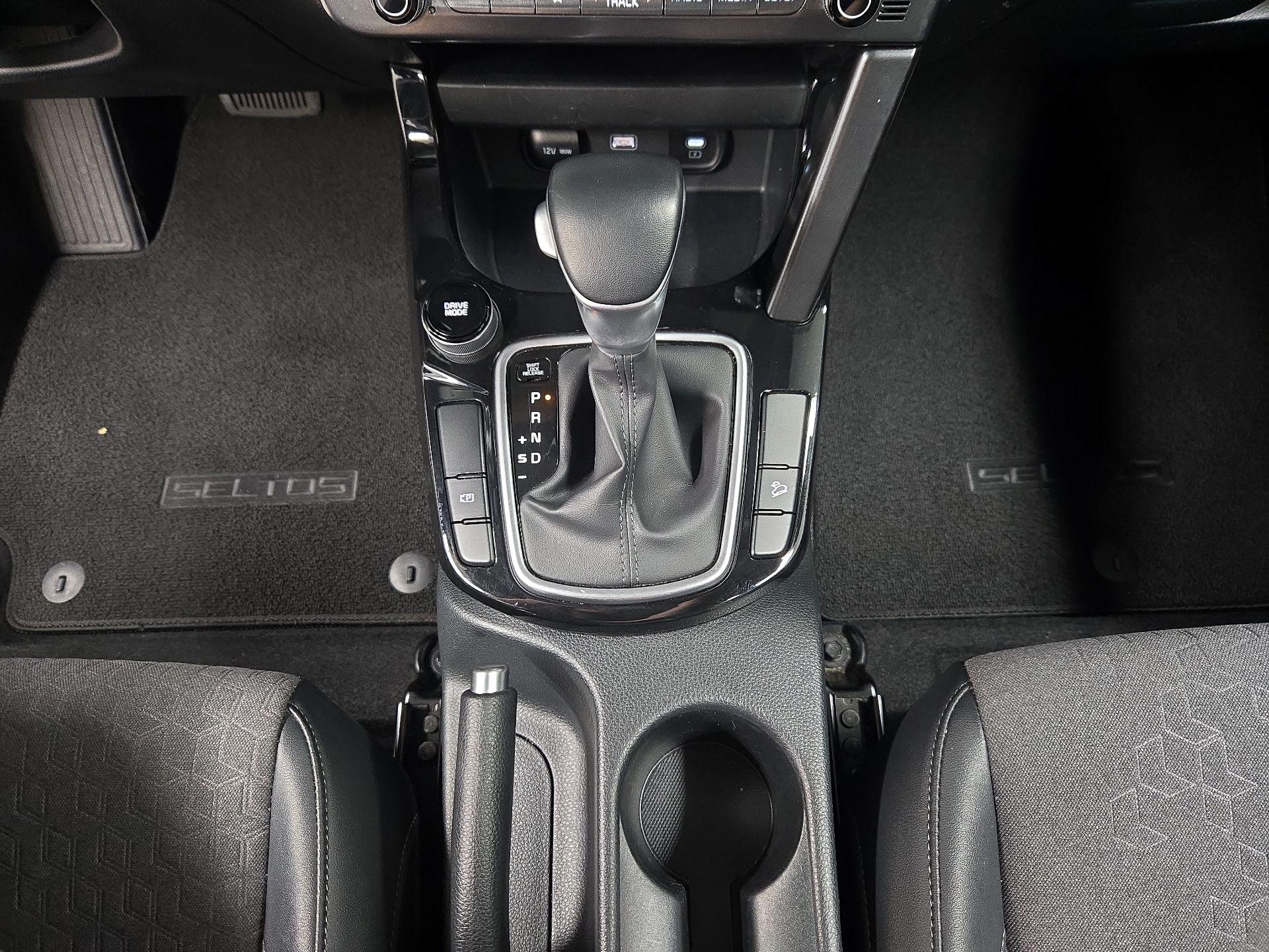 Thumbnail: 2025 Kia Seltos - 18