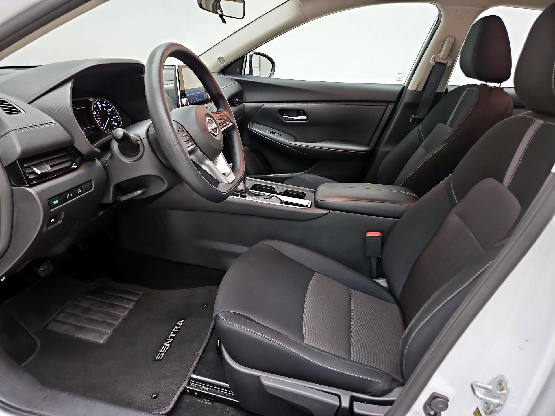 Thumbnail: 2025 Nissan Sentra - 11