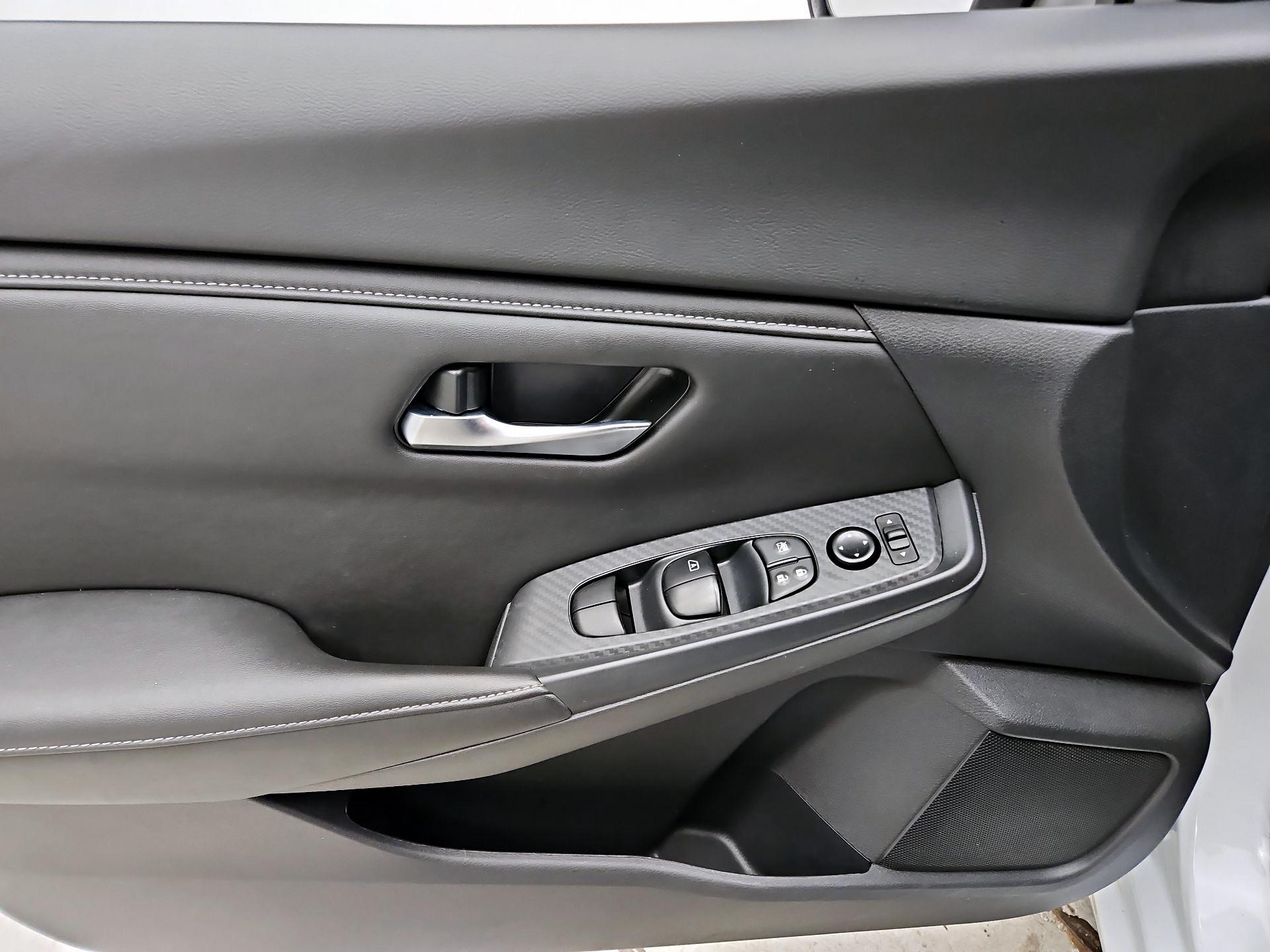 Thumbnail: 2025 Nissan Sentra - 12