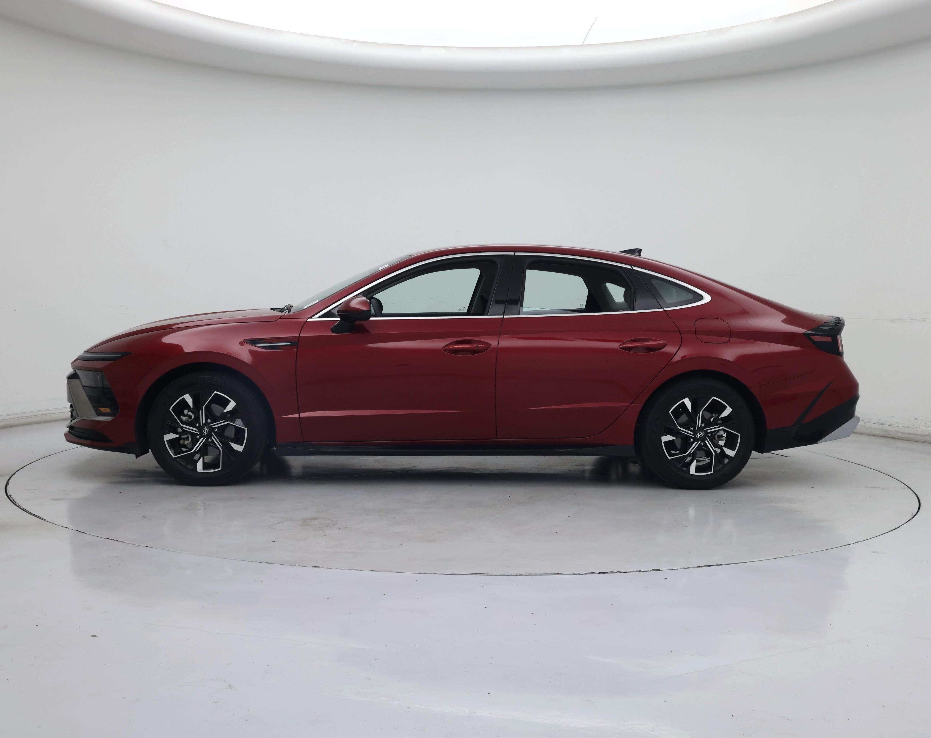 Thumbnail: 2025 Hyundai Sonata - 3