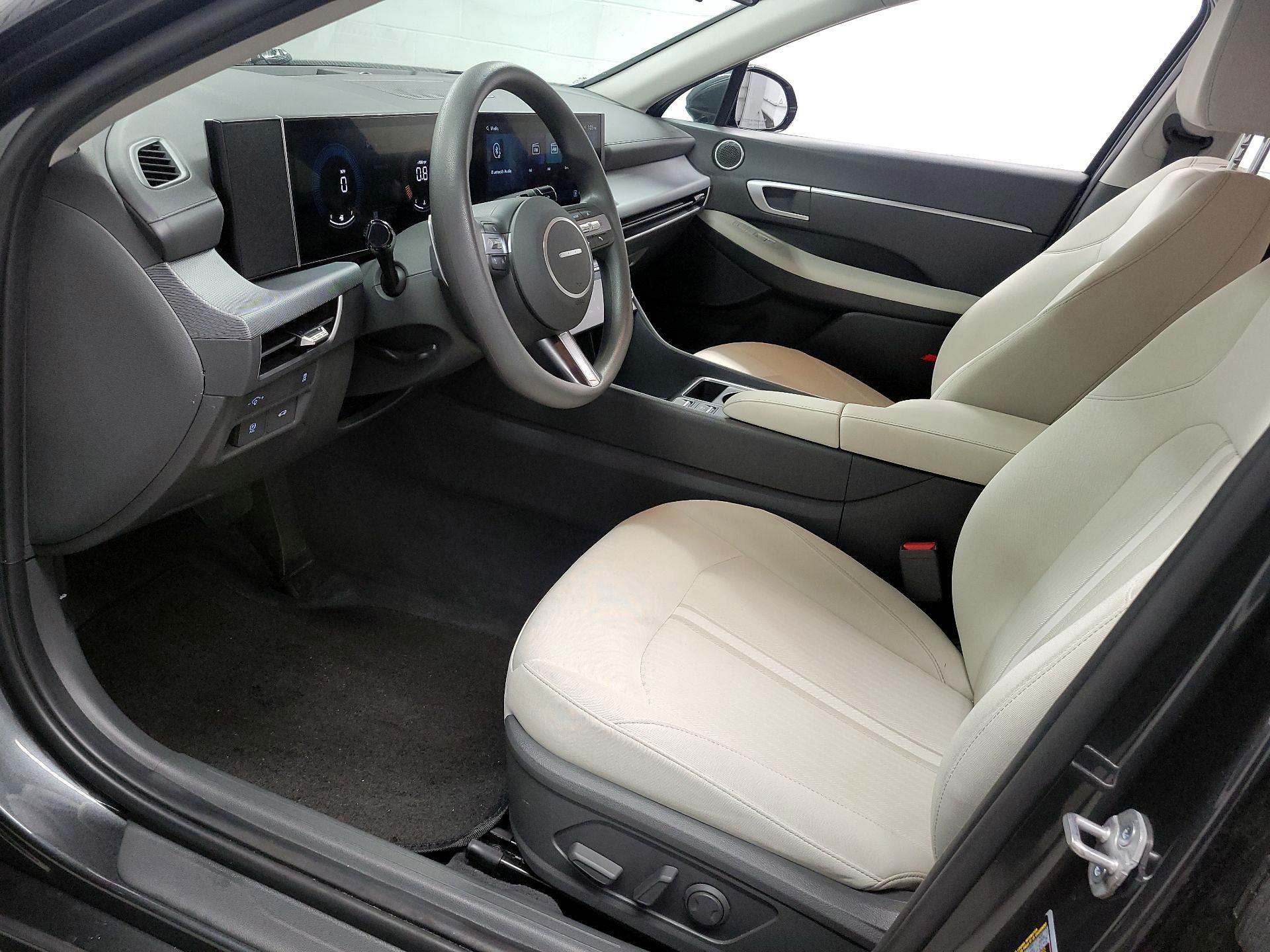 Thumbnail: 2025 Hyundai Sonata - 11