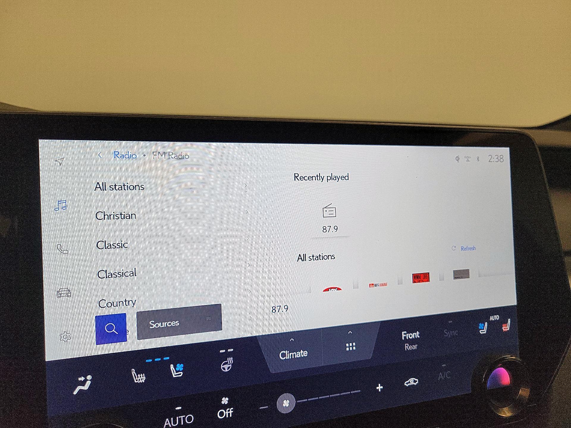 Thumbnail: 2023 Lexus RX - 15