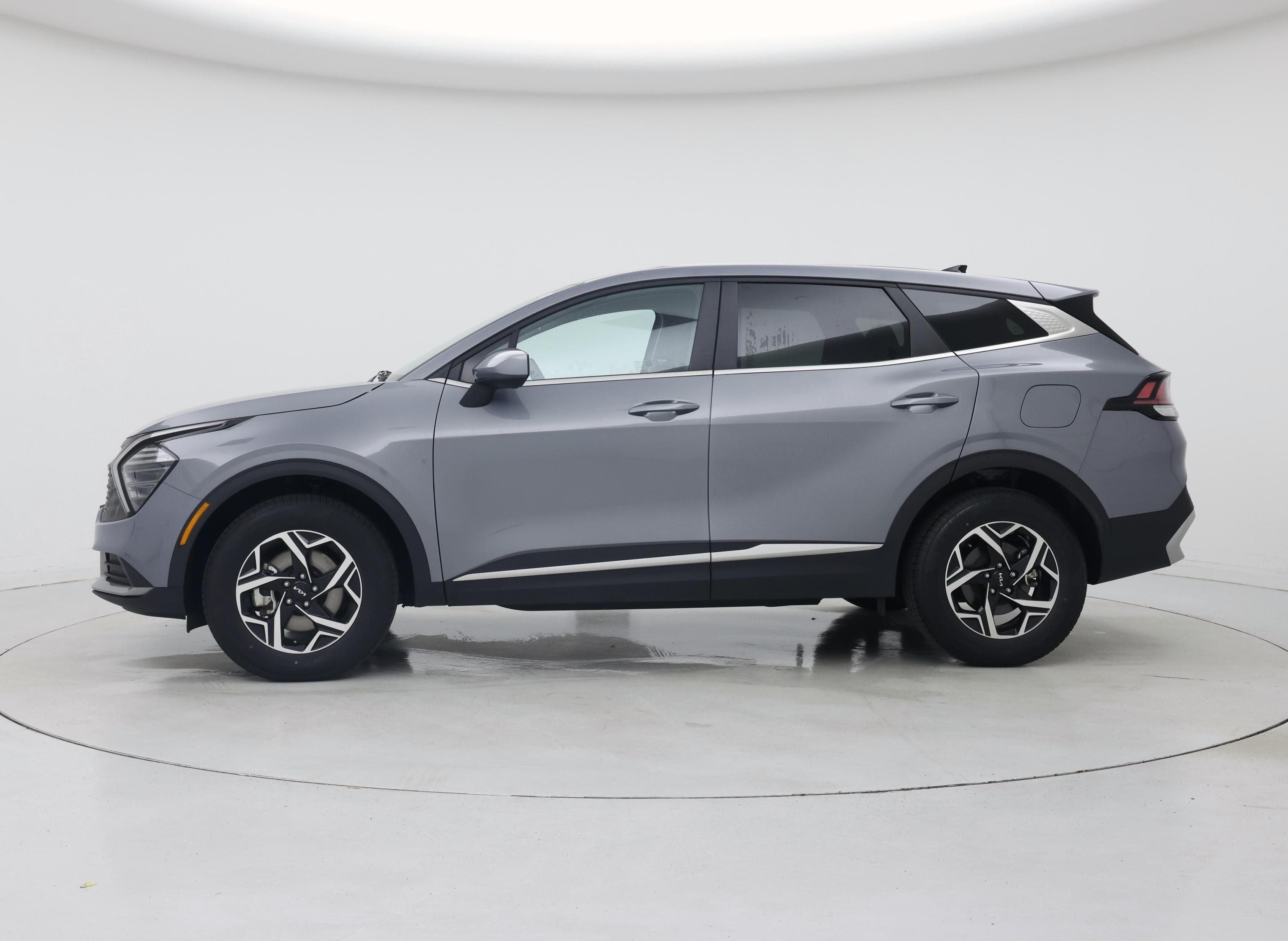 Thumbnail: 2025 Kia Sportage - 3