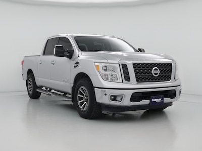 2017 Nissan Titan SV