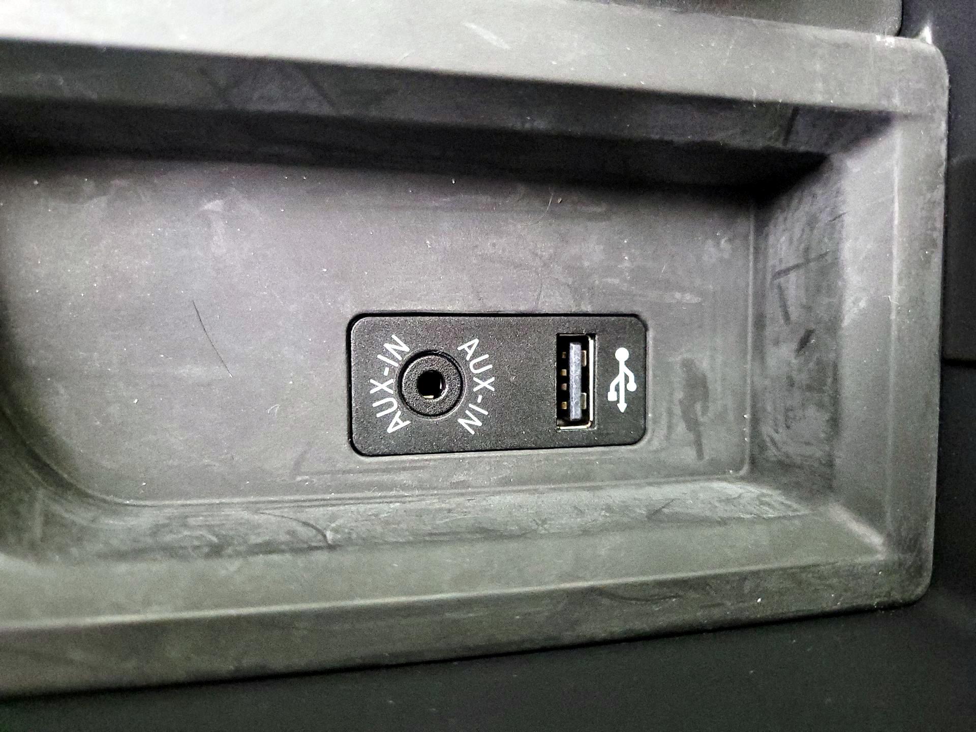 Thumbnail: 2015 BMW M4 - 19