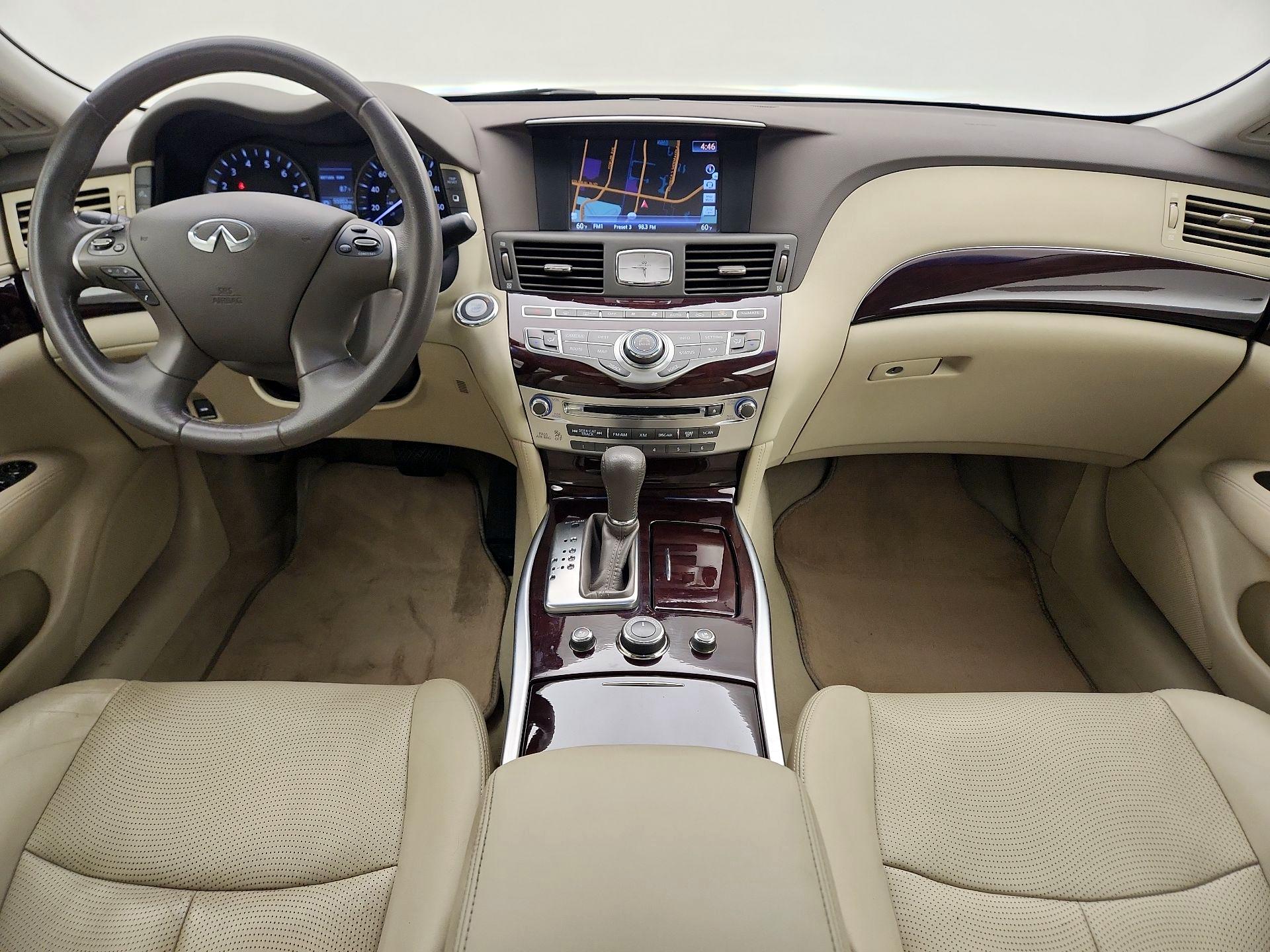 Thumbnail: 2015 INFINITI Q70 - 9