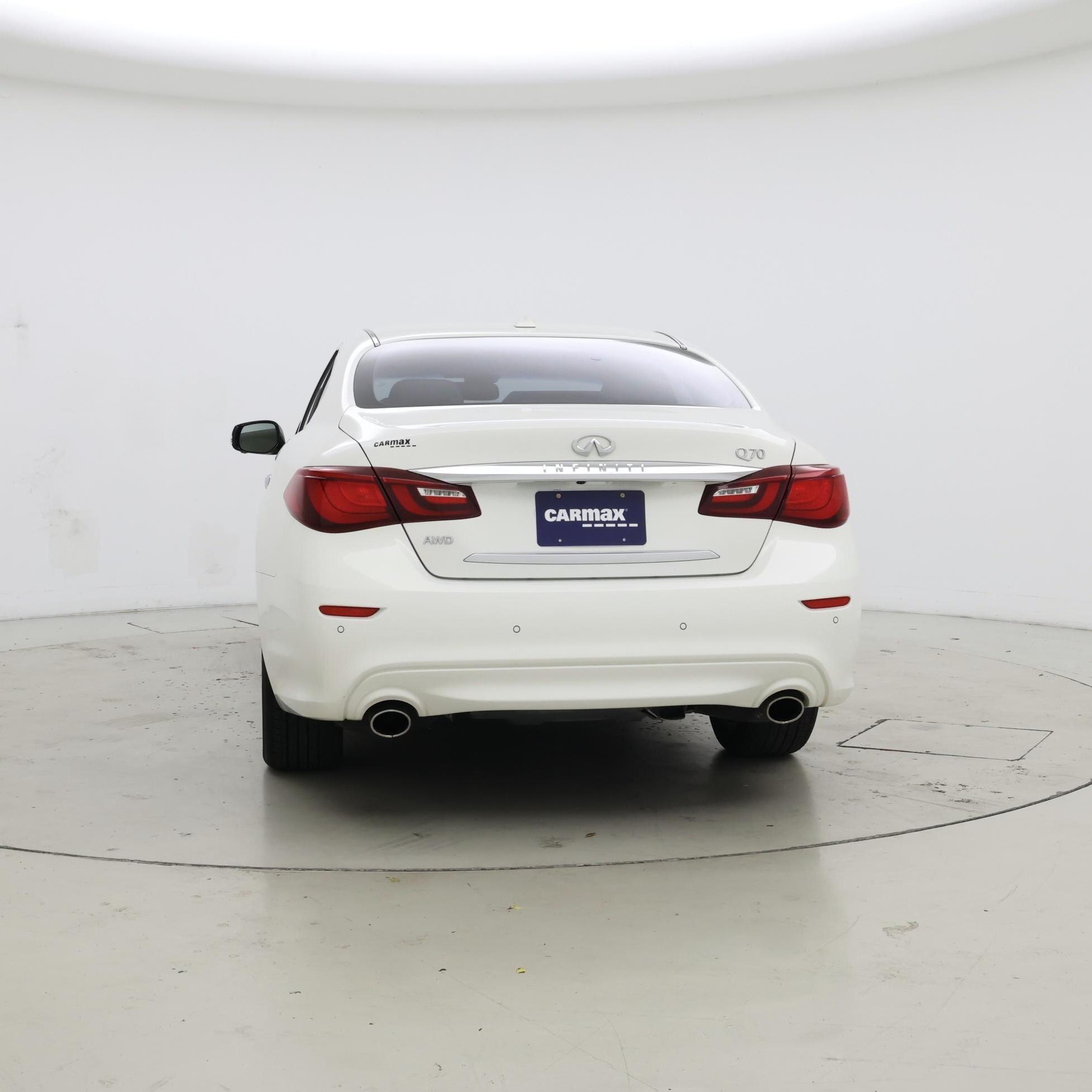 Thumbnail: 2015 INFINITI Q70 - 6