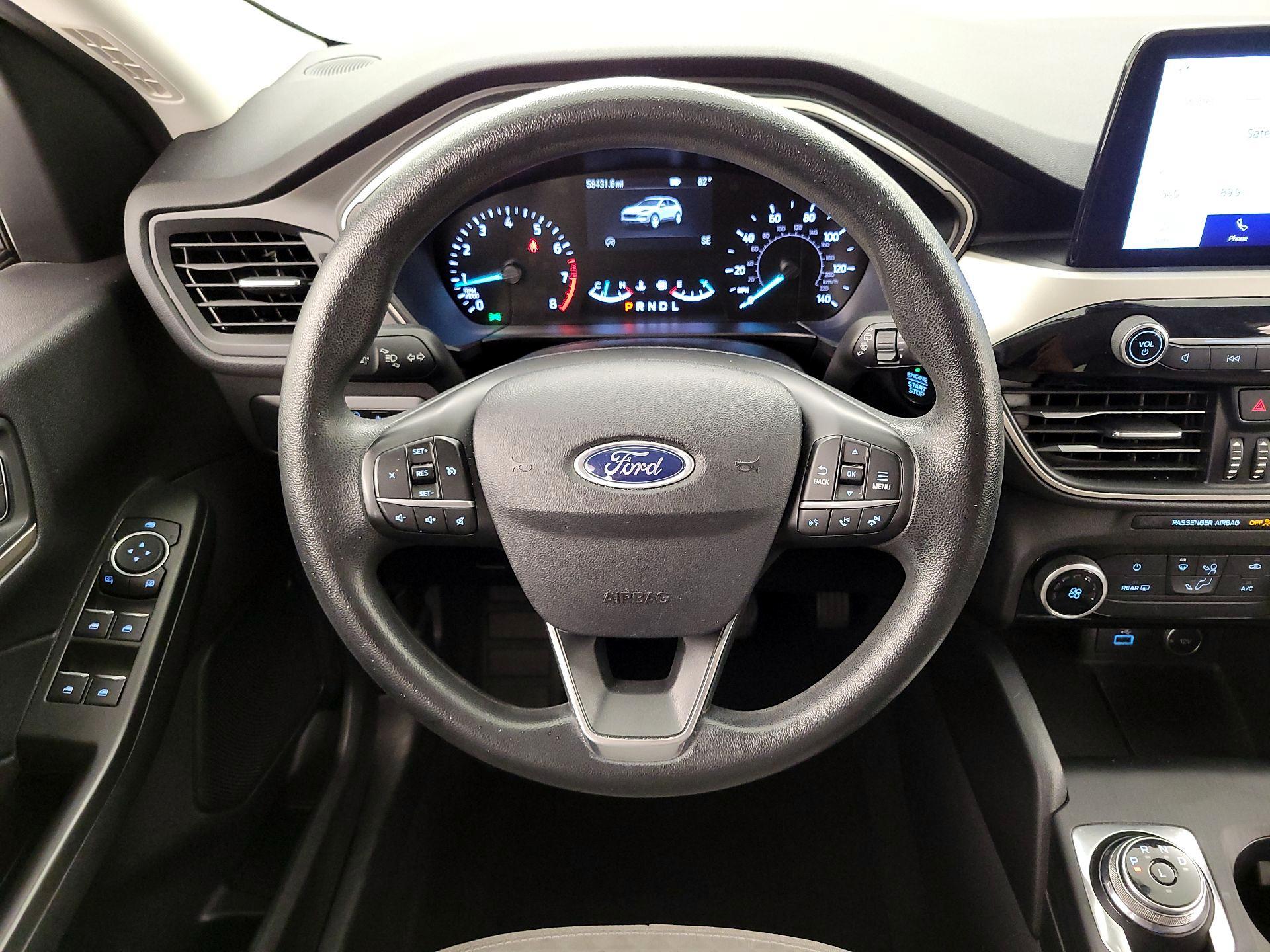Thumbnail: 2021 Ford Escape - 10