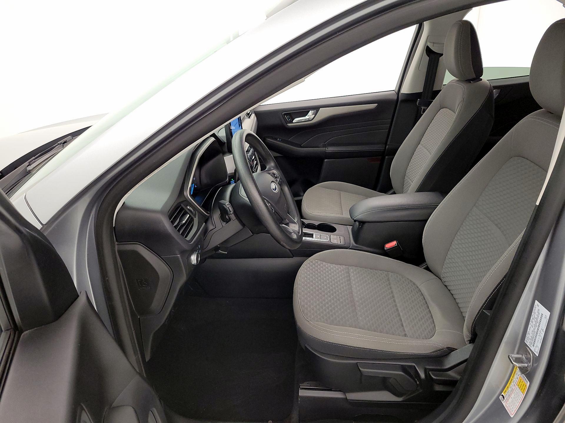 Thumbnail: 2021 Ford Escape - 11