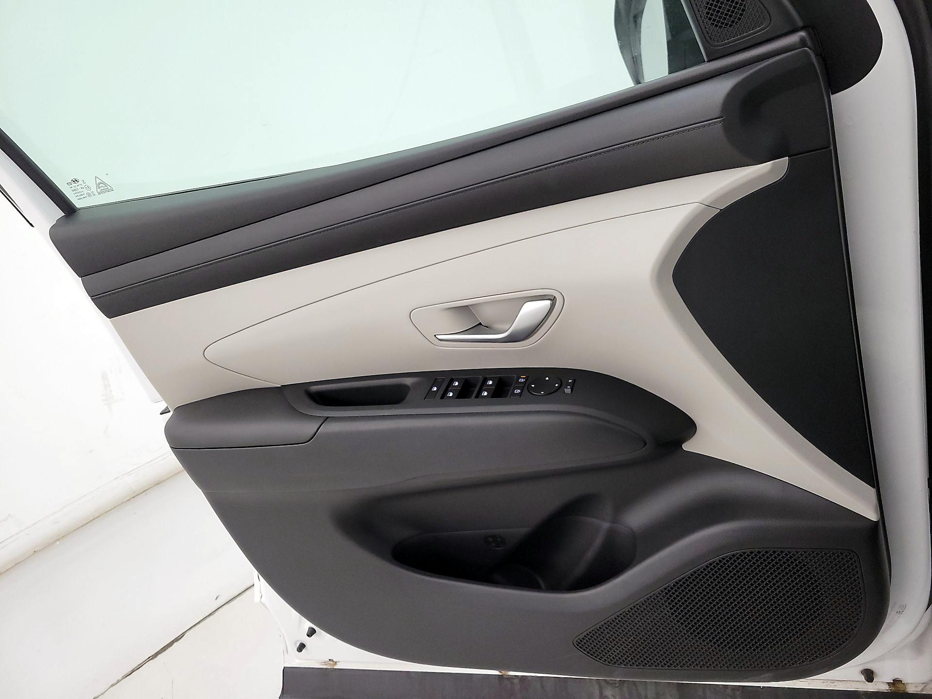 Thumbnail: 2025 Hyundai Tucson - 12