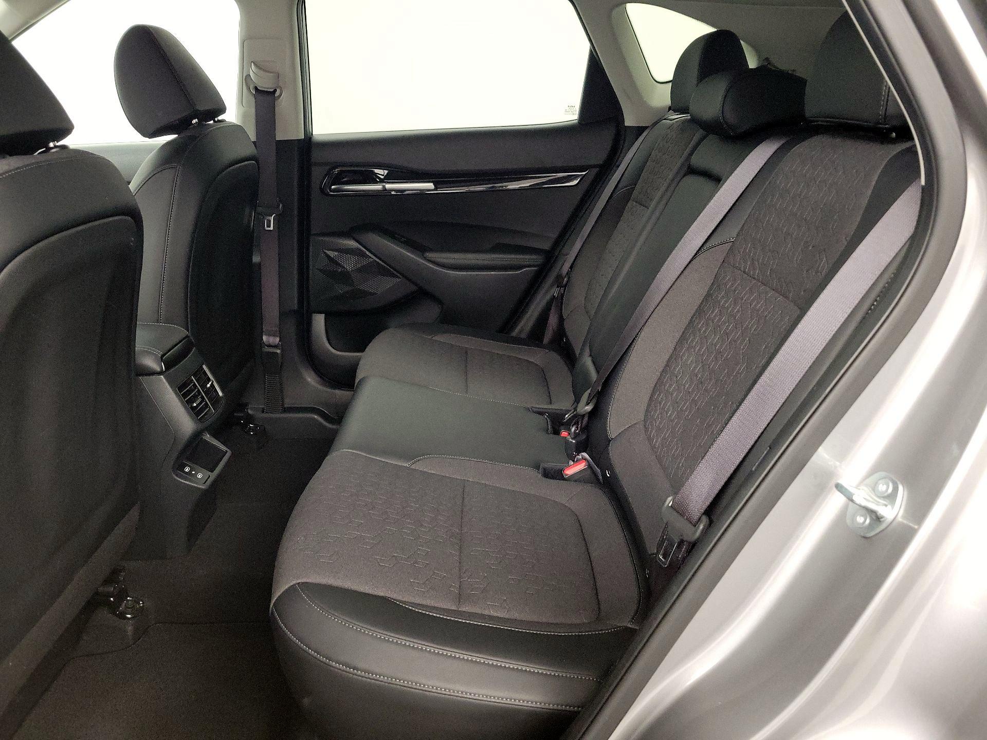 Thumbnail: 2025 Kia Seltos - 20