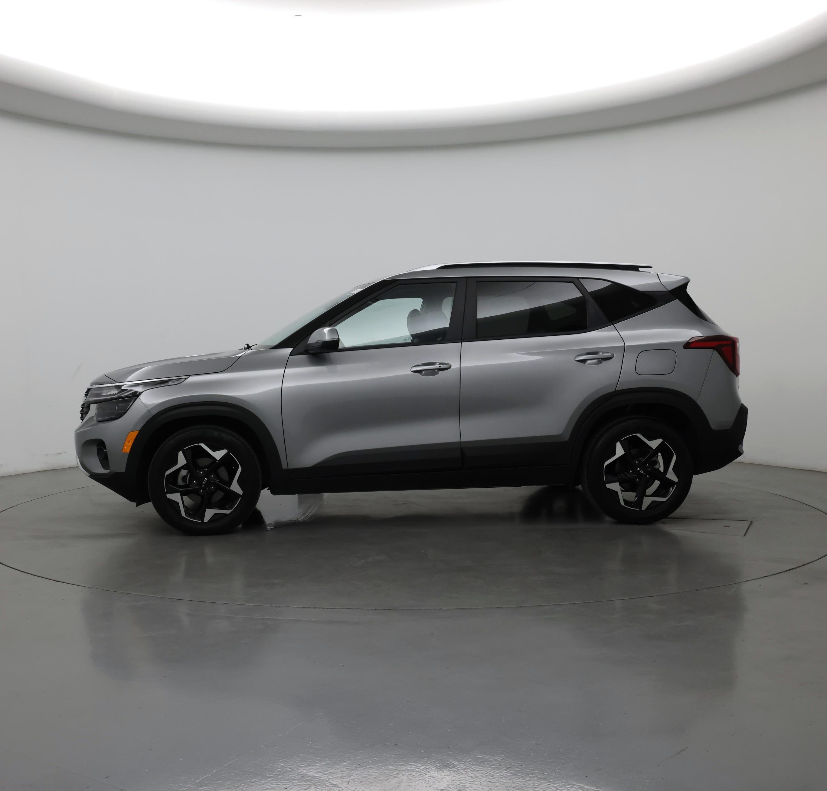 Thumbnail: 2025 Kia Seltos - 3